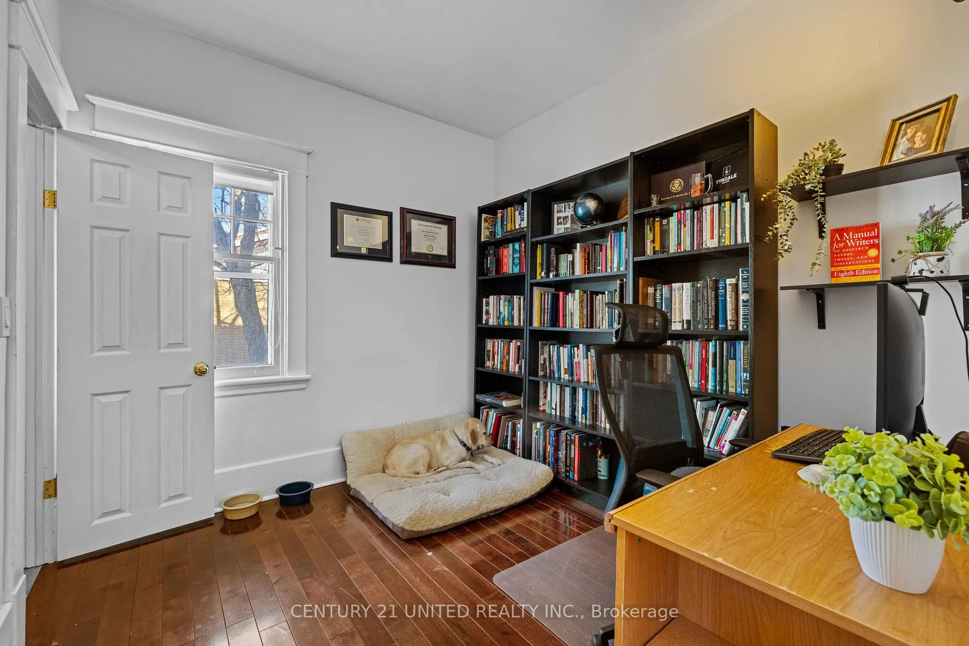 Photo 10 of 614 River Road S, Peterborough, Ashburnham Ward 4 — HOMEH