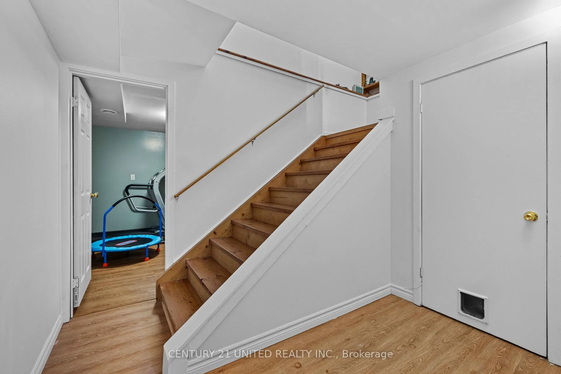 Photo 22 of 614 River Road S, Peterborough, Ashburnham Ward 4 — HOMEH