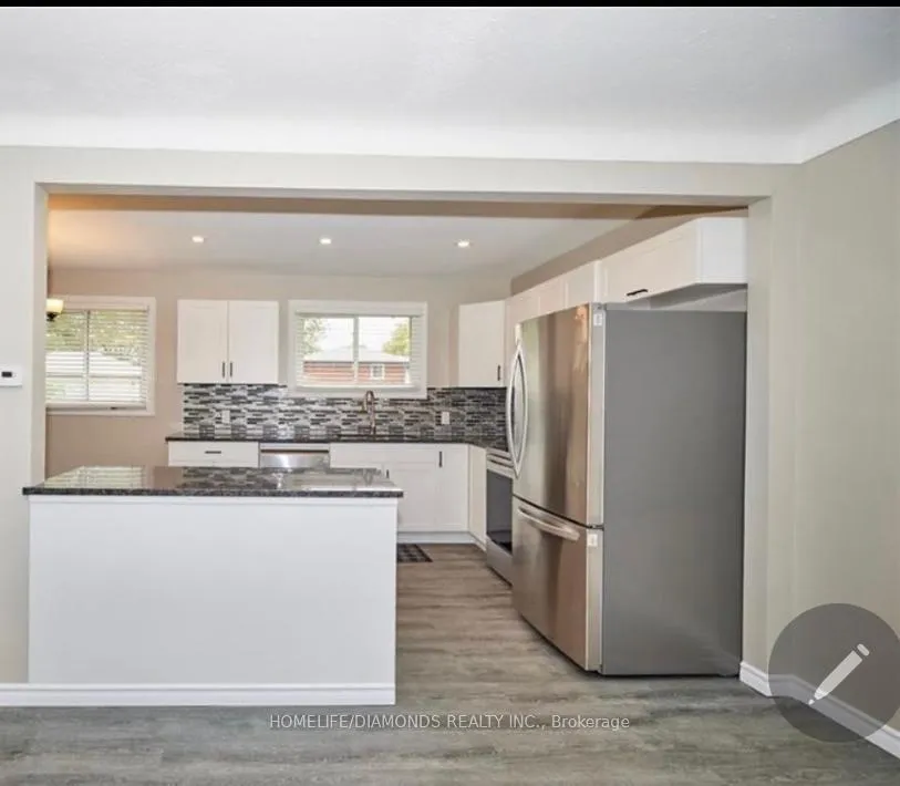 Photo 3 of Unit UPPER, 6508 Caledonia Street, Niagara Falls, Arad/Fallsview — HOMEH