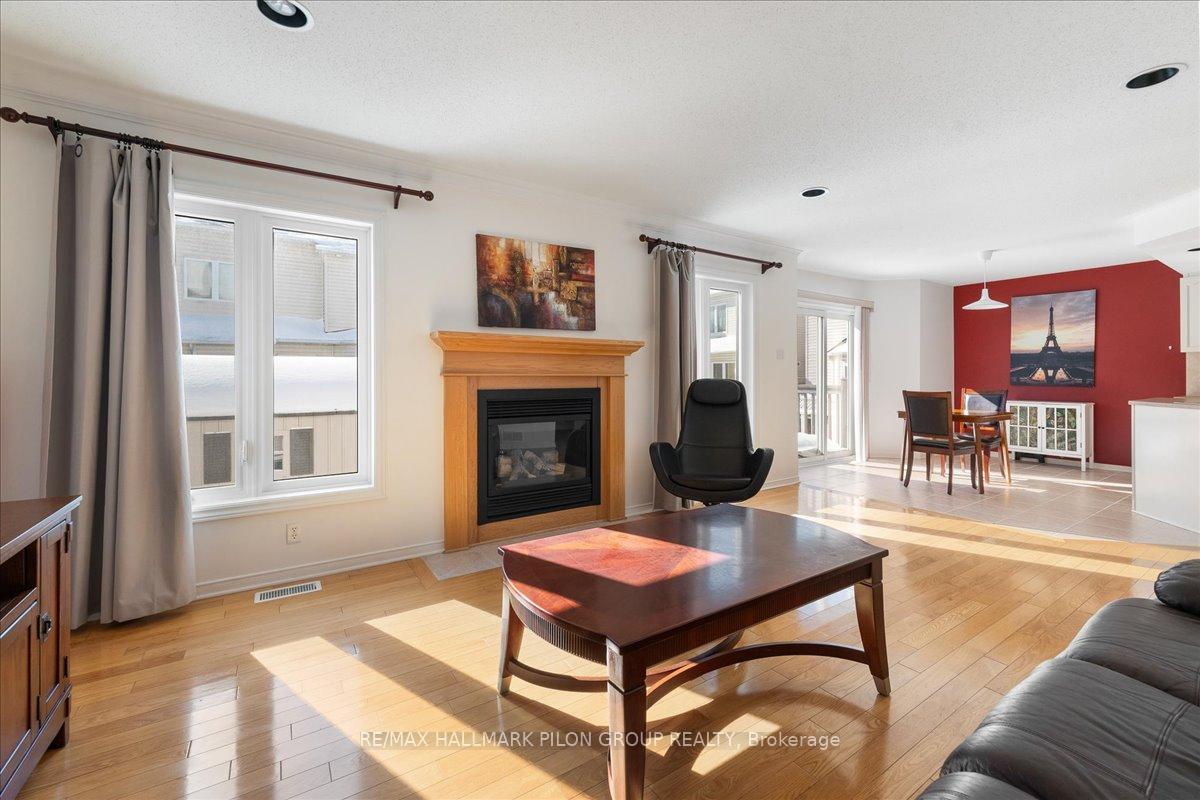 Photo 10 of 3346 Mccarthy Road, Ottawa, Hunt Club — HOMEH