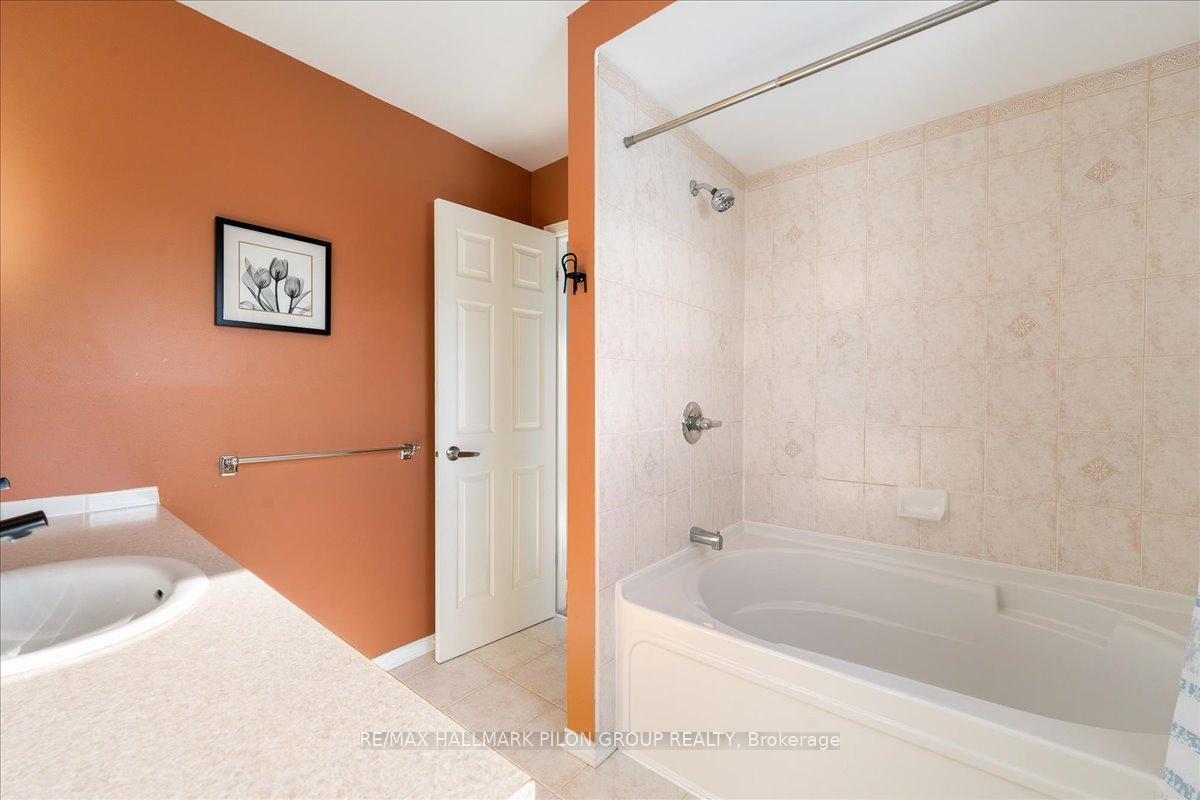 Photo 17 of 3346 Mccarthy Road, Ottawa, Hunt Club — HOMEH