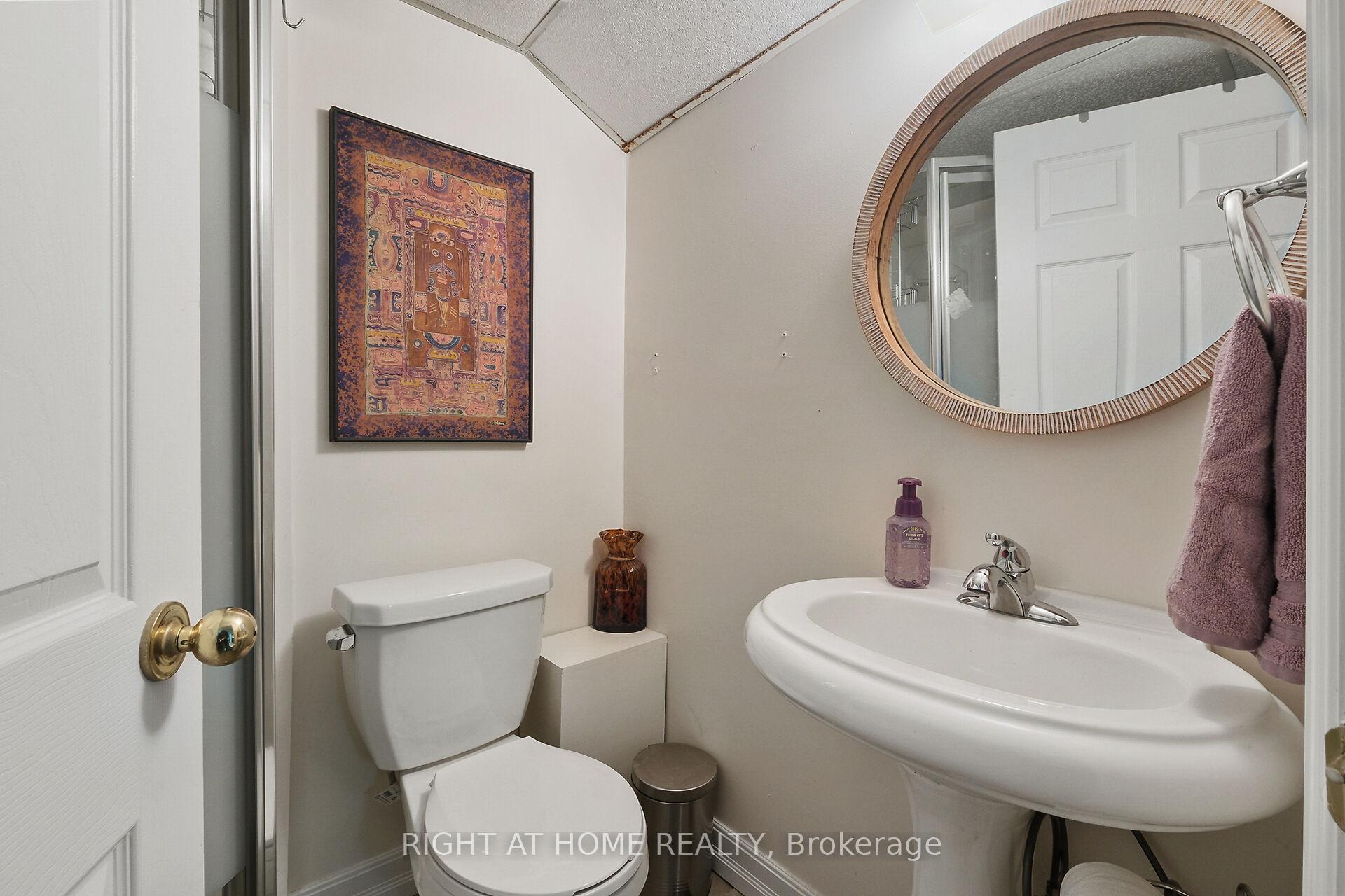 Photo 34 of 205 Withrow Avenue, Ottawa, Meadowlands/St. Claire Gardens — HOMEH