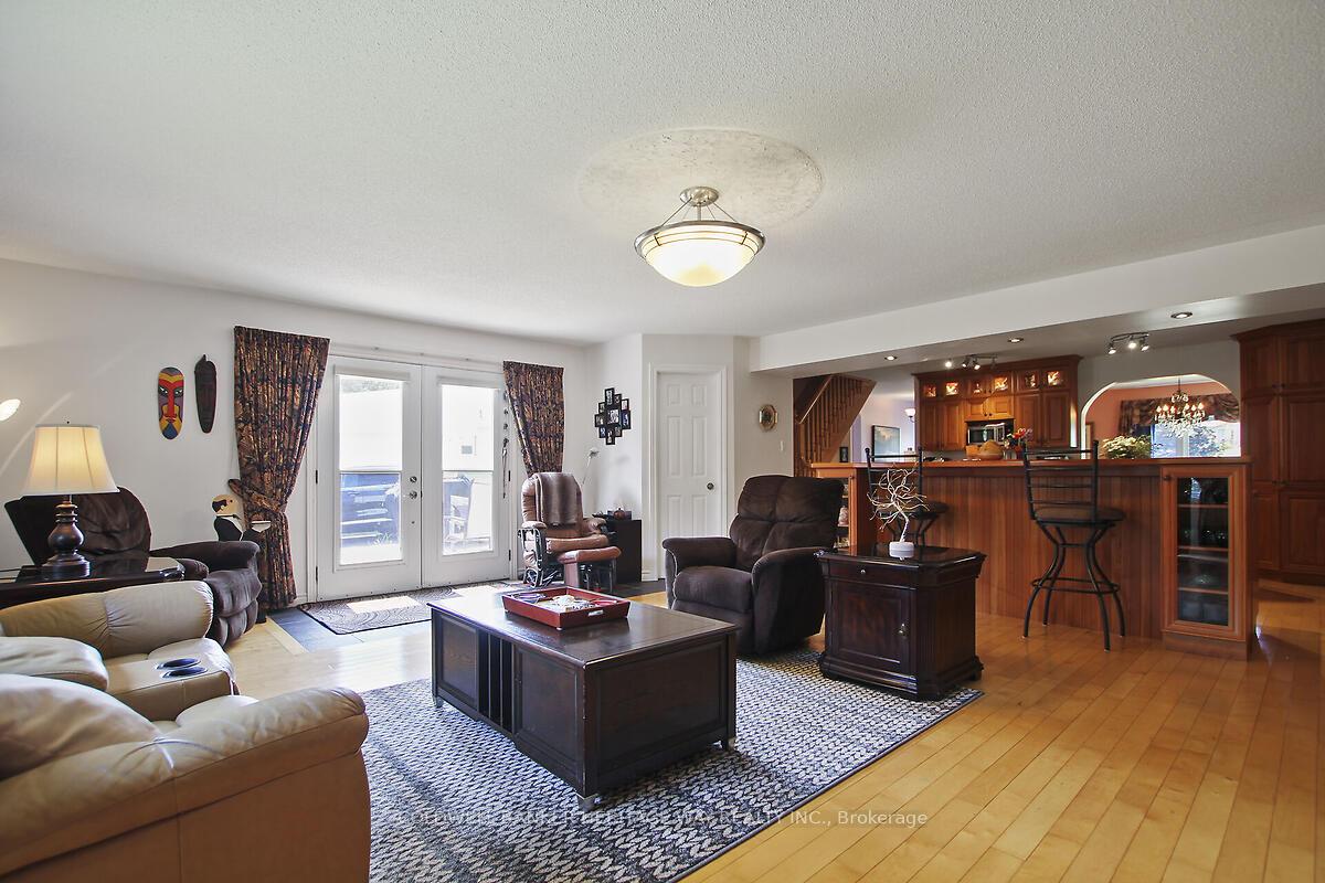 Photo 12 of 738 River Road N, McNab/Braeside, Mcnab/Braeside Twps — HOMEH