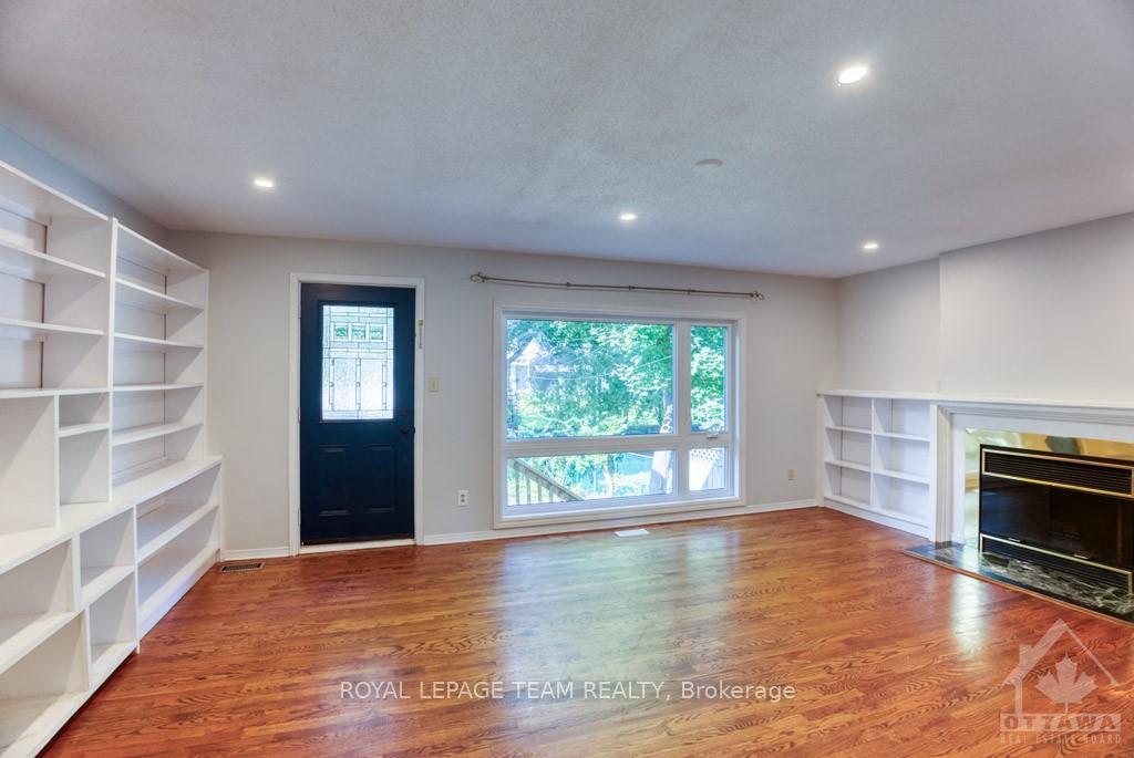 Photo 12 of 880 Riddell Avenue N, Ottawa, McKellar Heights/Glabar Park — HOMEH