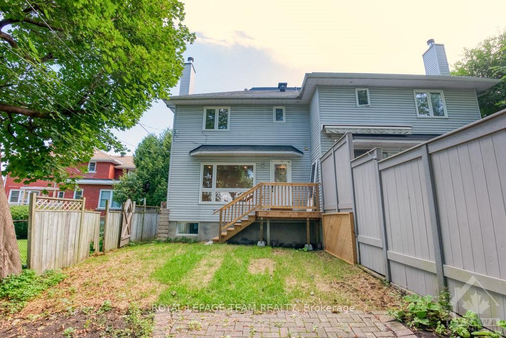 Photo 25 of 880 Riddell Avenue N, Ottawa, McKellar Heights/Glabar Park — HOMEH