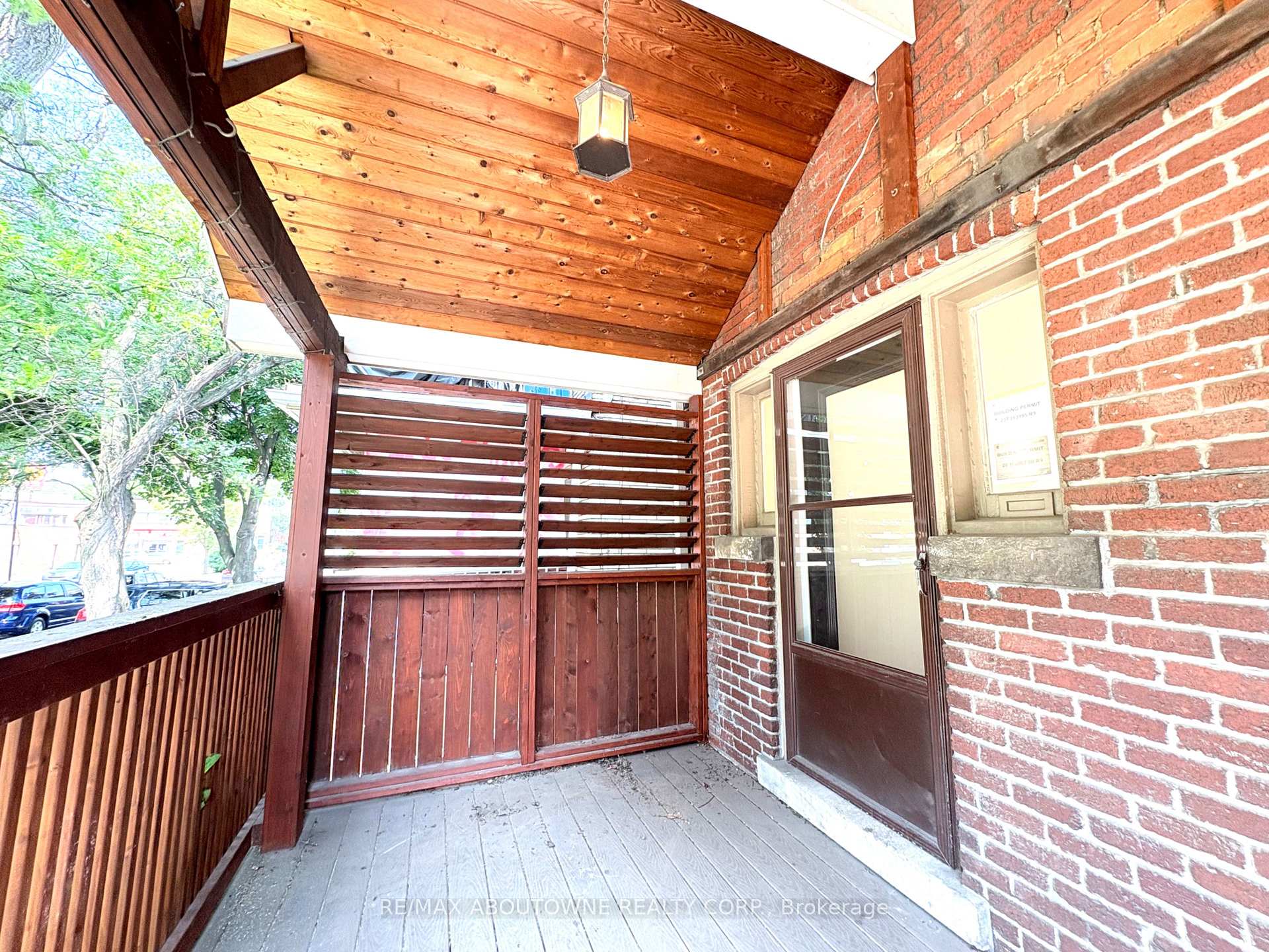 Photo 2 of Unit Unit 2, 19 Proctor Boulevard, Hamilton, Gibson — HOMEH