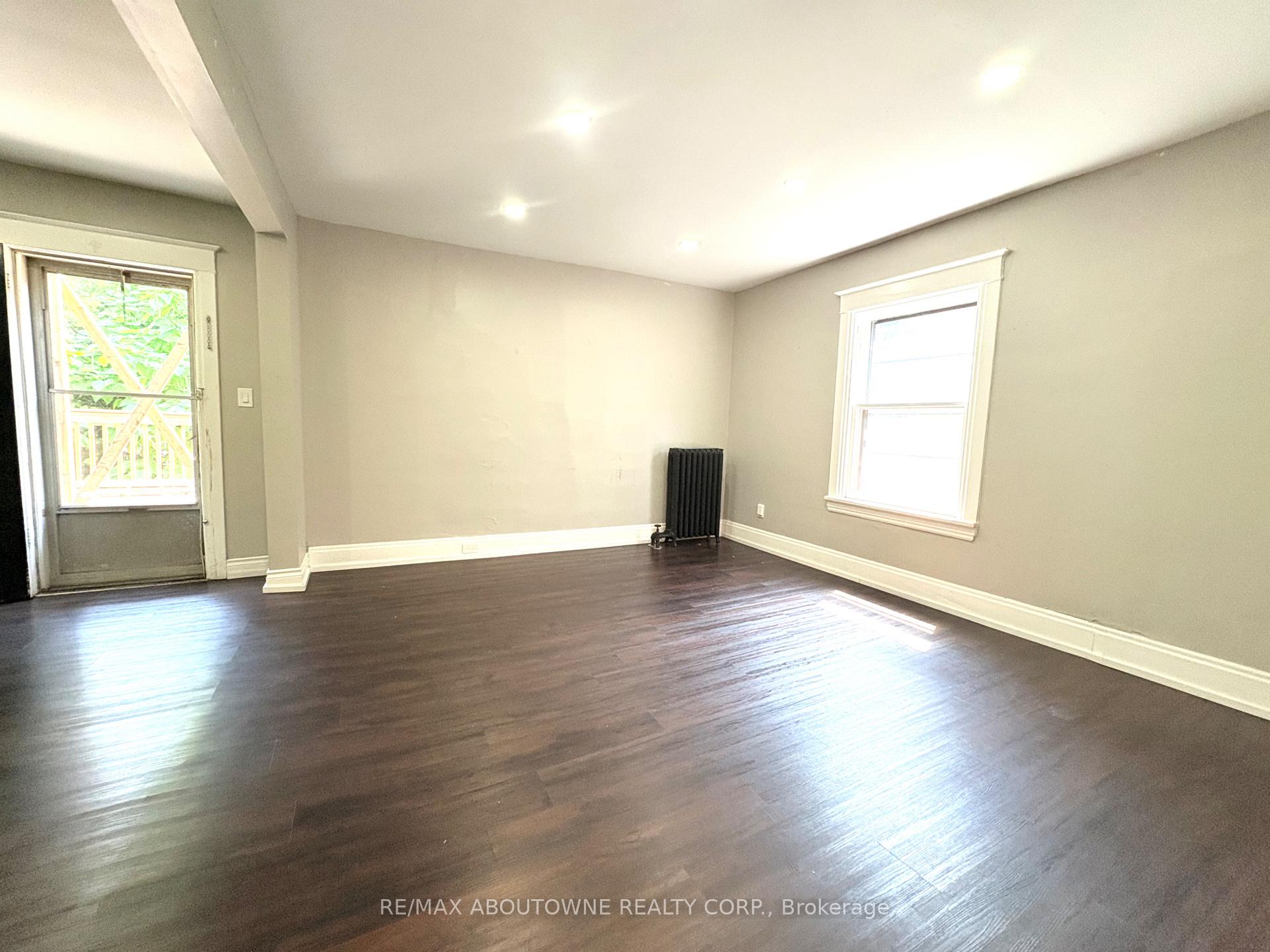Photo 3 of Unit Unit 2, 19 Proctor Boulevard, Hamilton, Gibson — HOMEH
