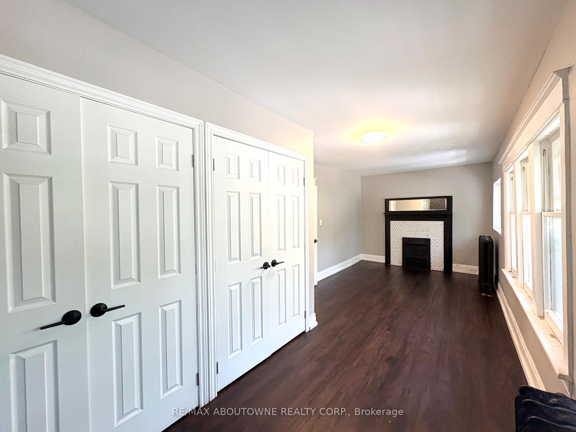 Photo 9 of Unit Unit 2, 19 Proctor Boulevard, Hamilton, Gibson — HOMEH