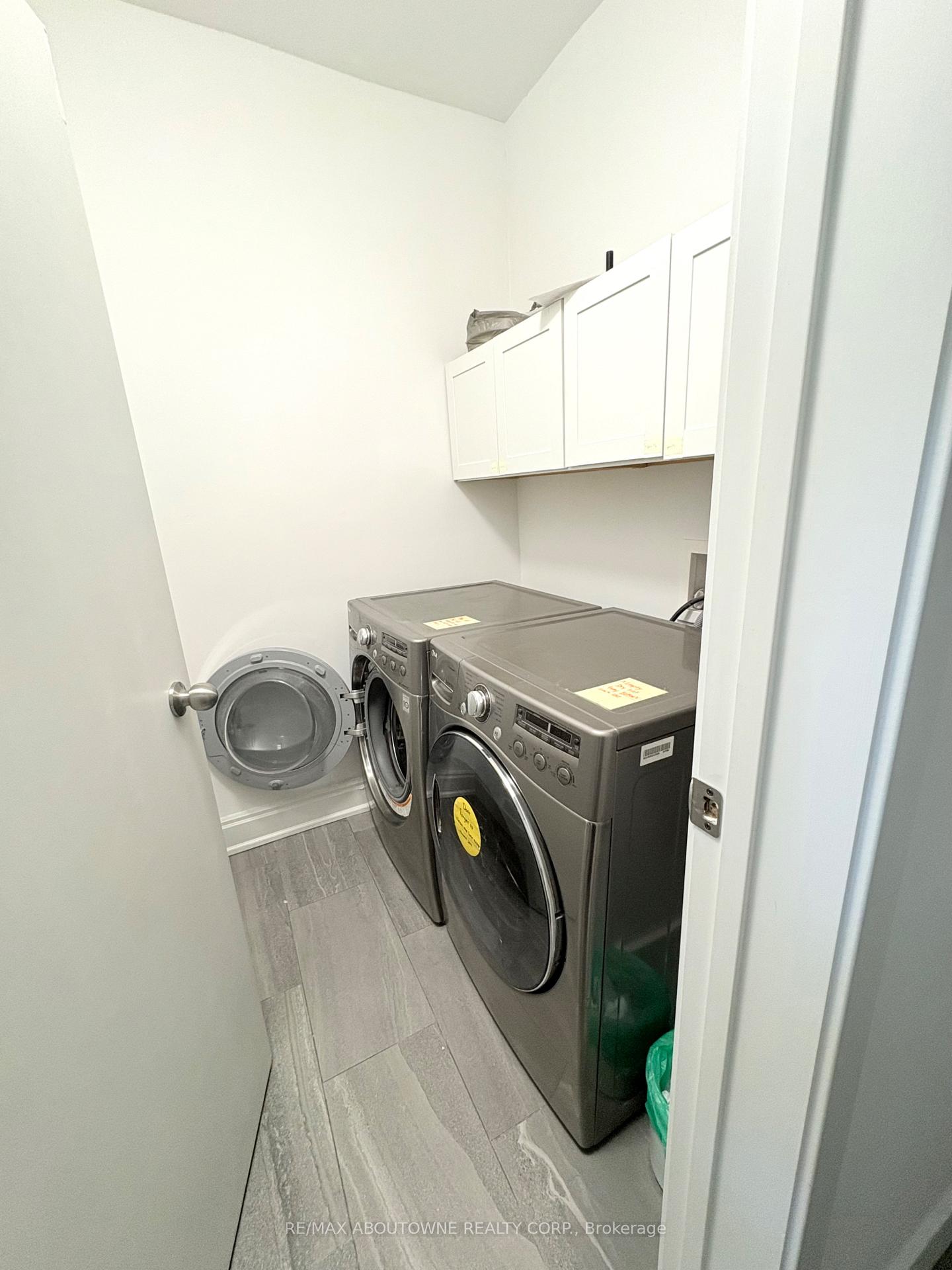 Photo 14 of Unit Unit 2, 19 Proctor Boulevard, Hamilton, Gibson — HOMEH