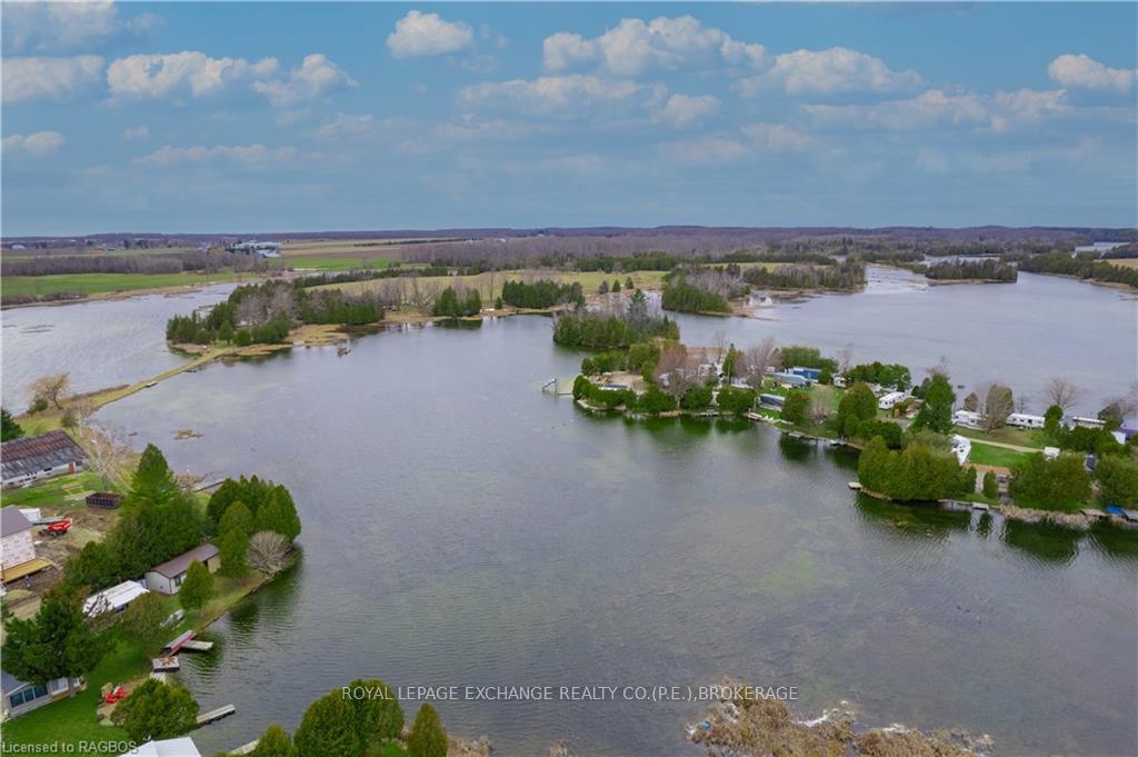 Photo 5 of 45125 Lakelet Road, Howick — HOMEH