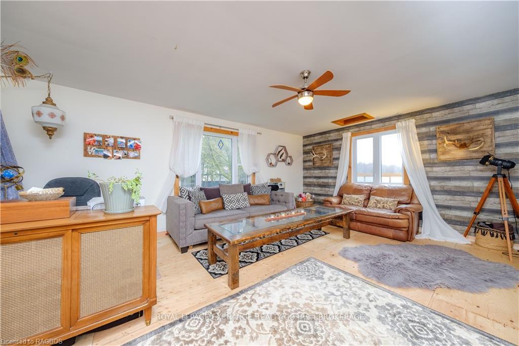 Photo 10 of 45125 Lakelet Road, Howick — HOMEH