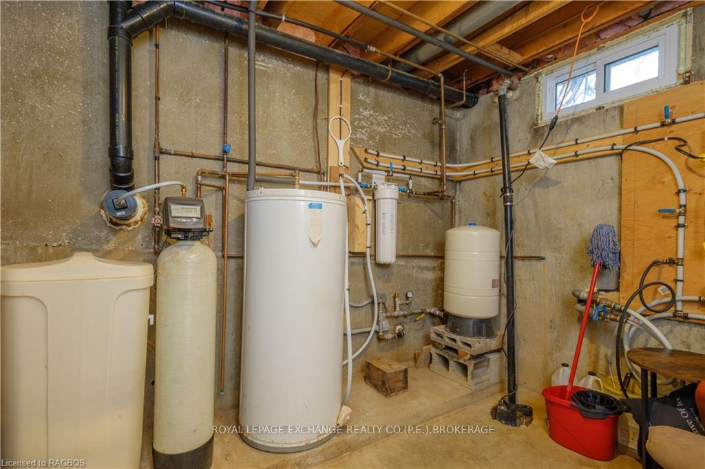 Photo 23 of 45125 Lakelet Road, Howick — HOMEH