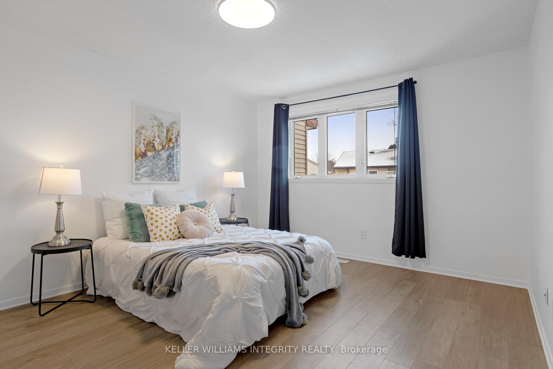 Photo 19 of 20 Gillespie Crescent, Ottawa, Hunt Club Woods — HOMEH
