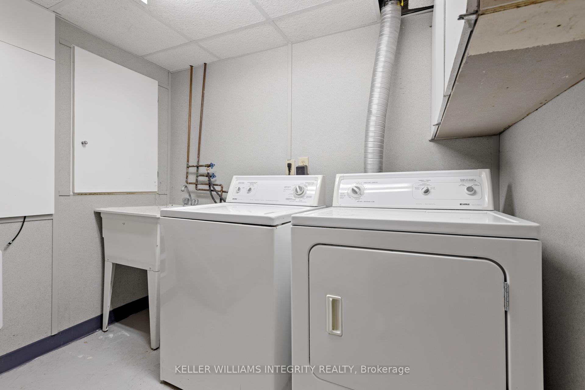 Photo 38 of 20 Gillespie Crescent, Ottawa, Hunt Club Woods — HOMEH