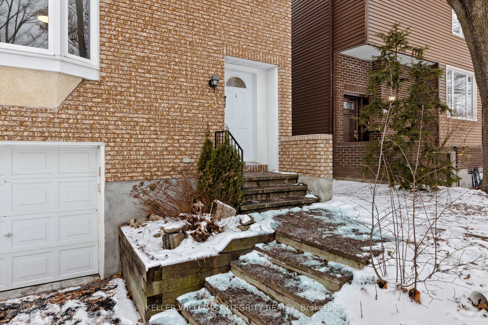 Photo 40 of 20 Gillespie Crescent, Ottawa, Hunt Club Woods — HOMEH
