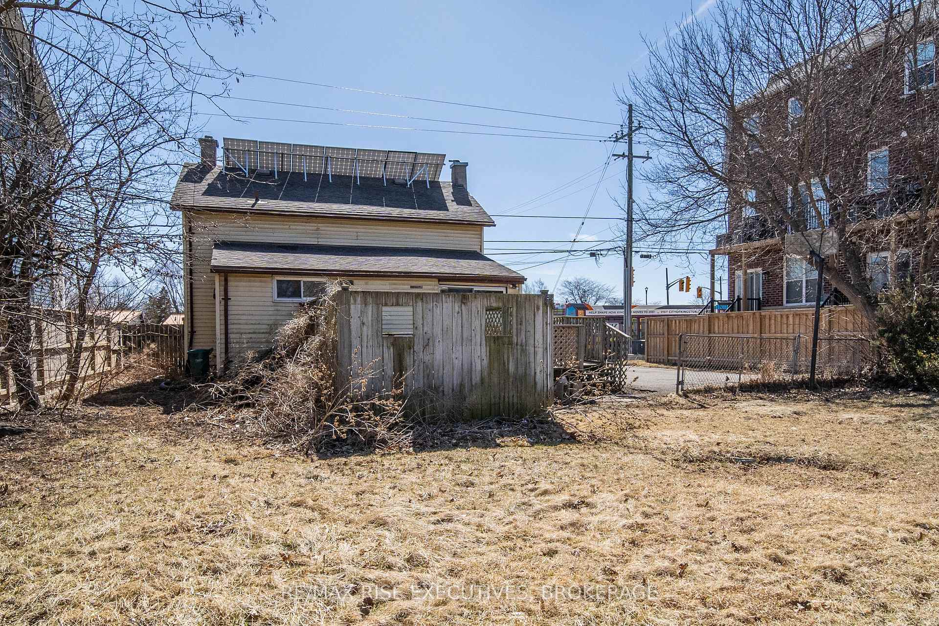 Photo 7 of 789 King Street W, Kingston, Central City West — HOMEH