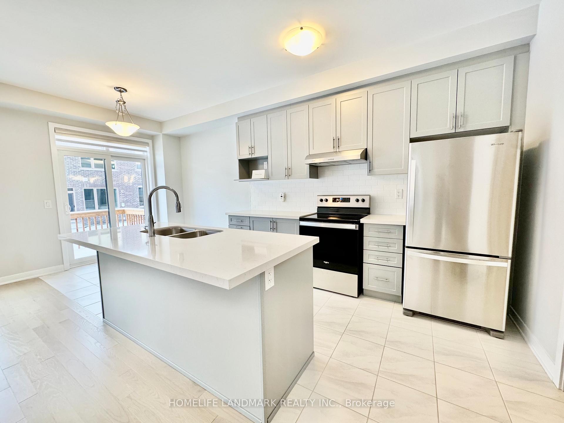 Photo 9 of 12 Harvey Bunker Crescent, Markham, Angus Glen — HOMEH