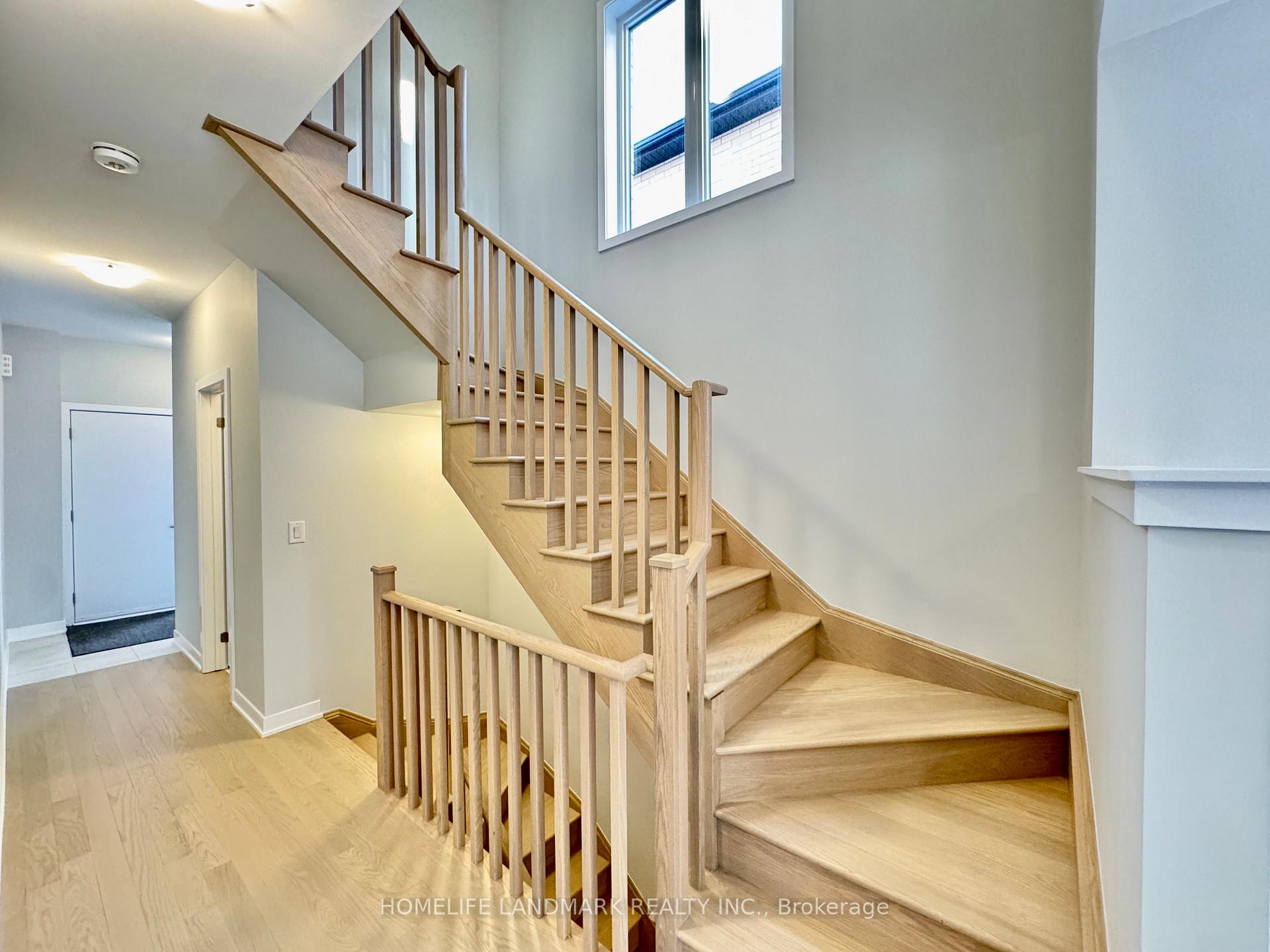 Photo 16 of 12 Harvey Bunker Crescent, Markham, Angus Glen — HOMEH