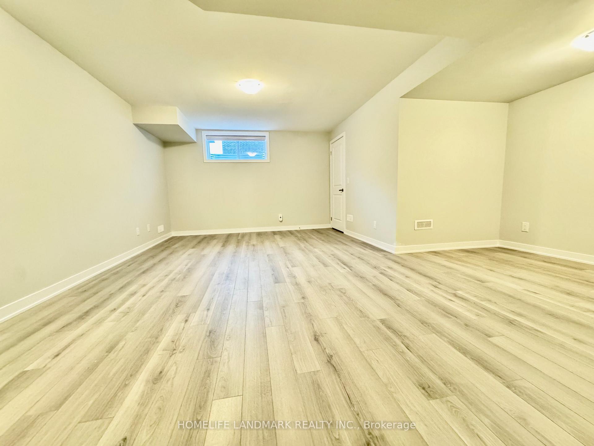 Photo 32 of 12 Harvey Bunker Crescent, Markham, Angus Glen — HOMEH