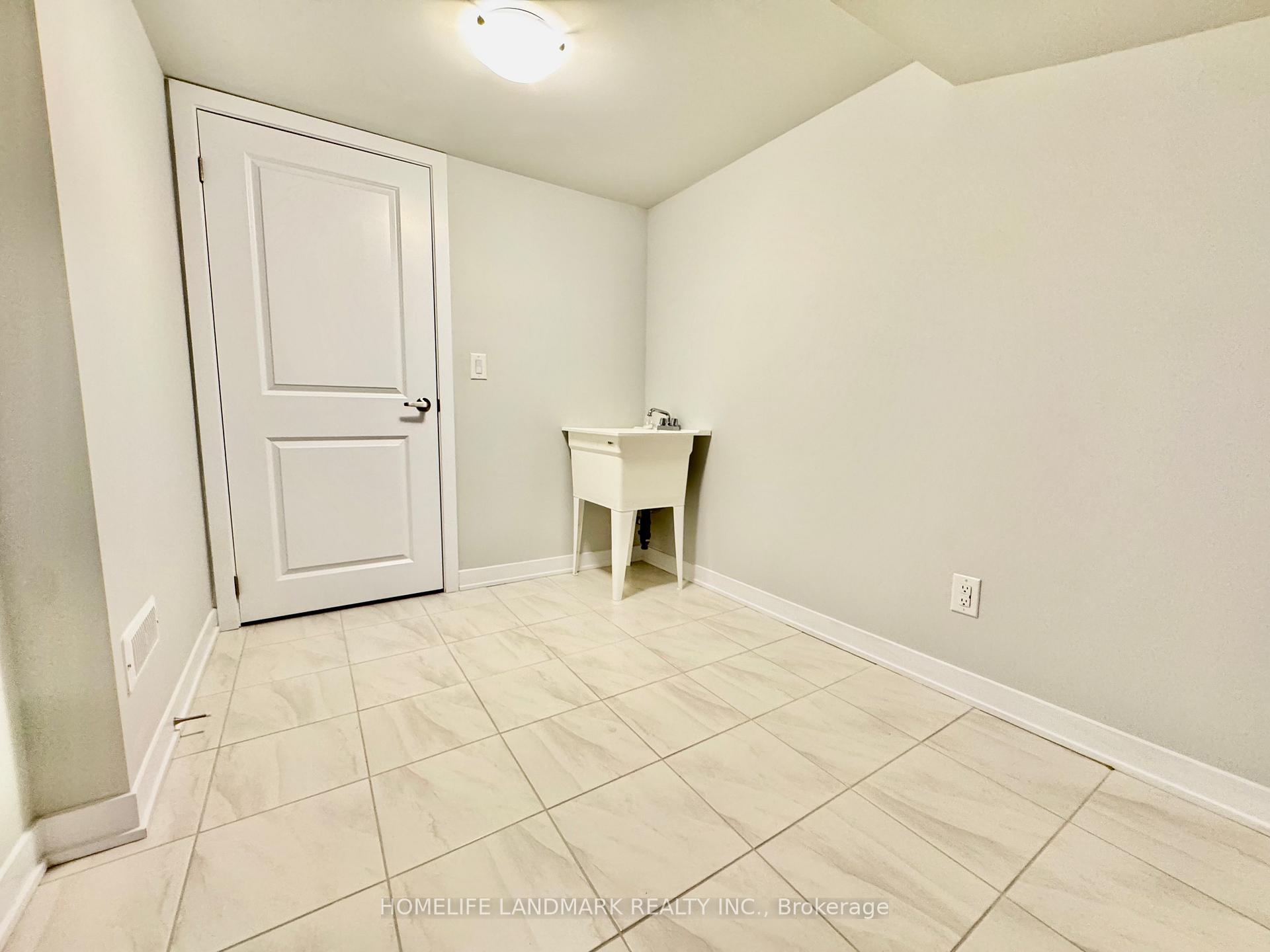 Photo 33 of 12 Harvey Bunker Crescent, Markham, Angus Glen — HOMEH