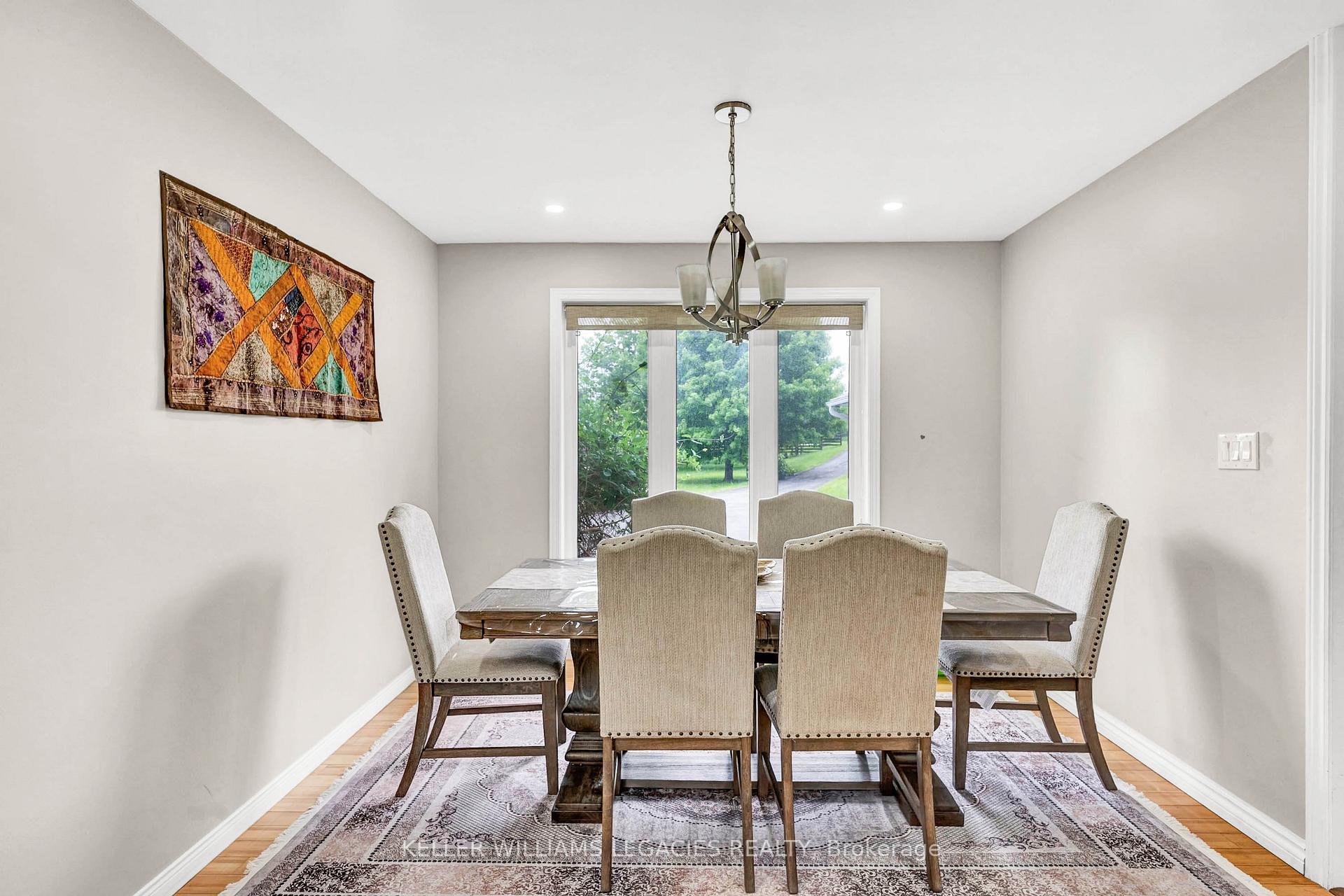 Photo 7 of 17190 Jane Street, King, Rural King — HOMEH