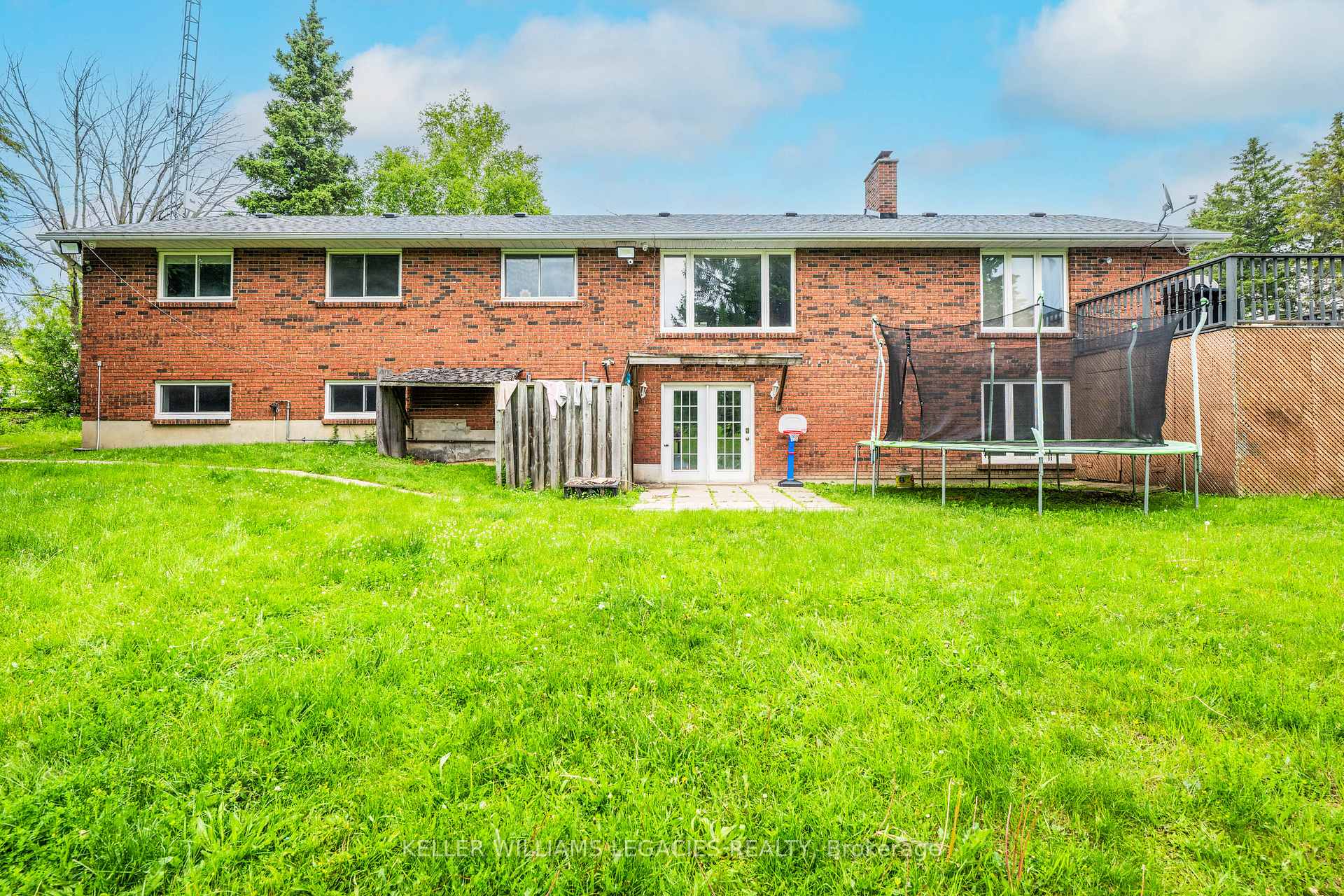 Photo 34 of 17190 Jane Street, King, Rural King — HOMEH