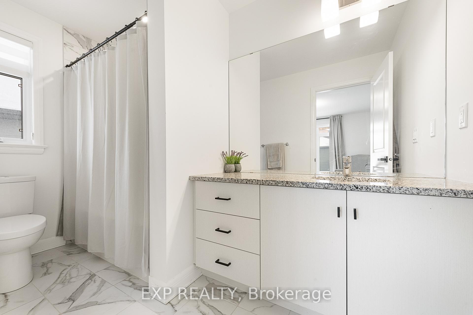 Photo 20 of 204 Avro Circle, Ottawa, CFB Rockcliffe and Area — HOMEH
