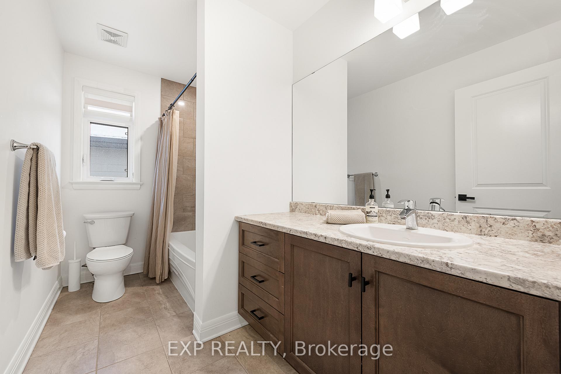 Photo 25 of 204 Avro Circle, Ottawa, CFB Rockcliffe and Area — HOMEH