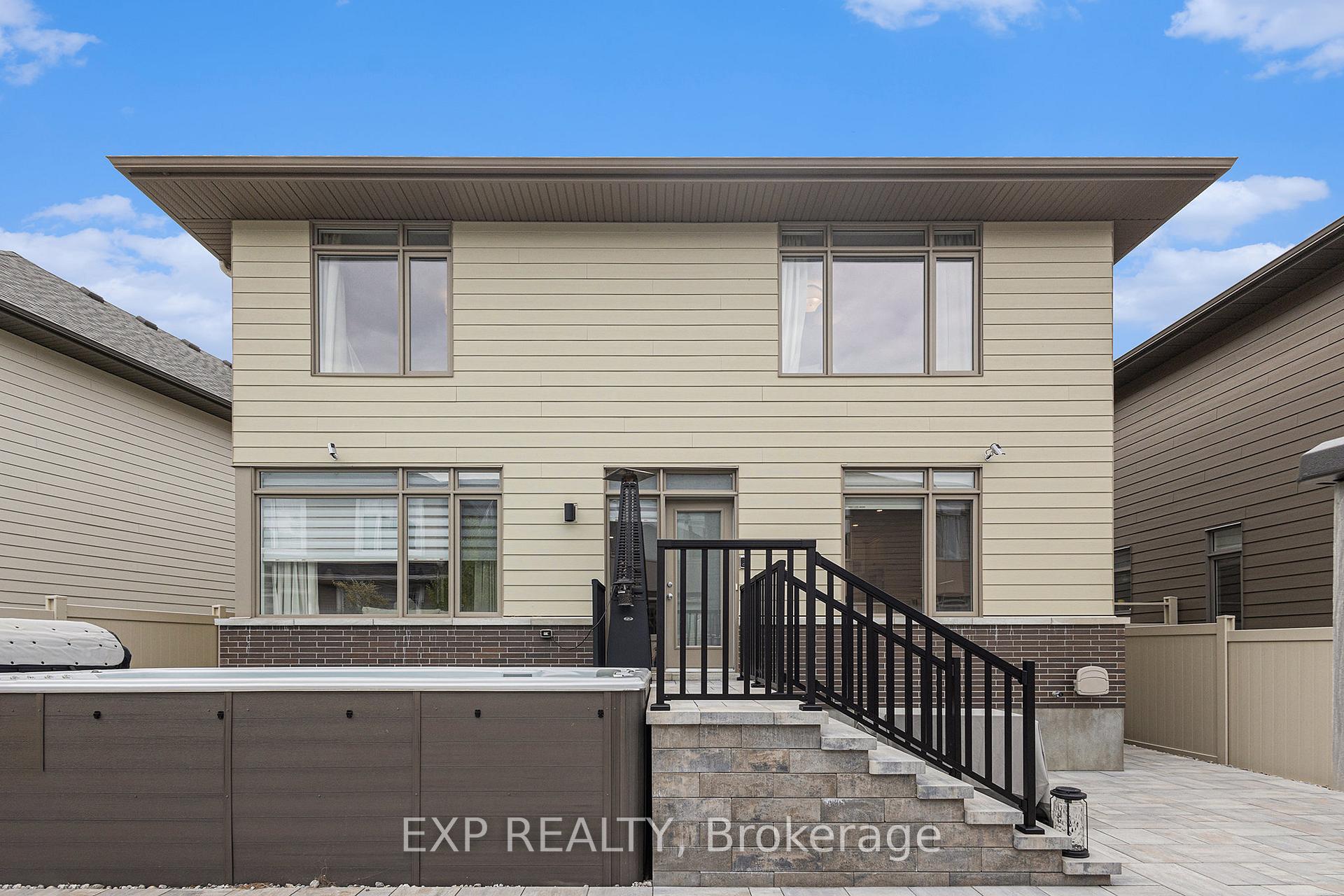 Photo 38 of 204 Avro Circle, Ottawa, CFB Rockcliffe and Area — HOMEH