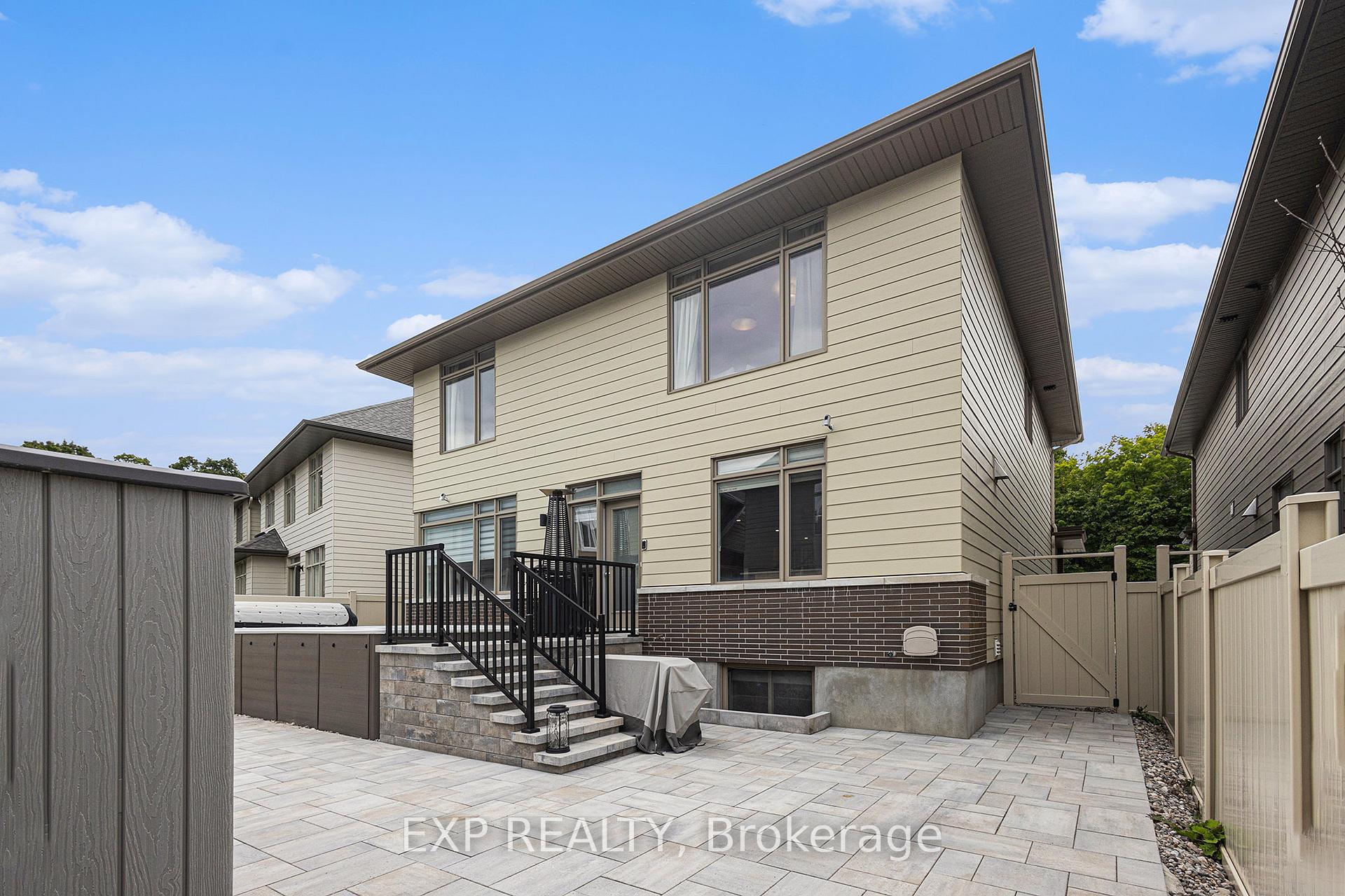 Photo 39 of 204 Avro Circle, Ottawa, CFB Rockcliffe and Area — HOMEH