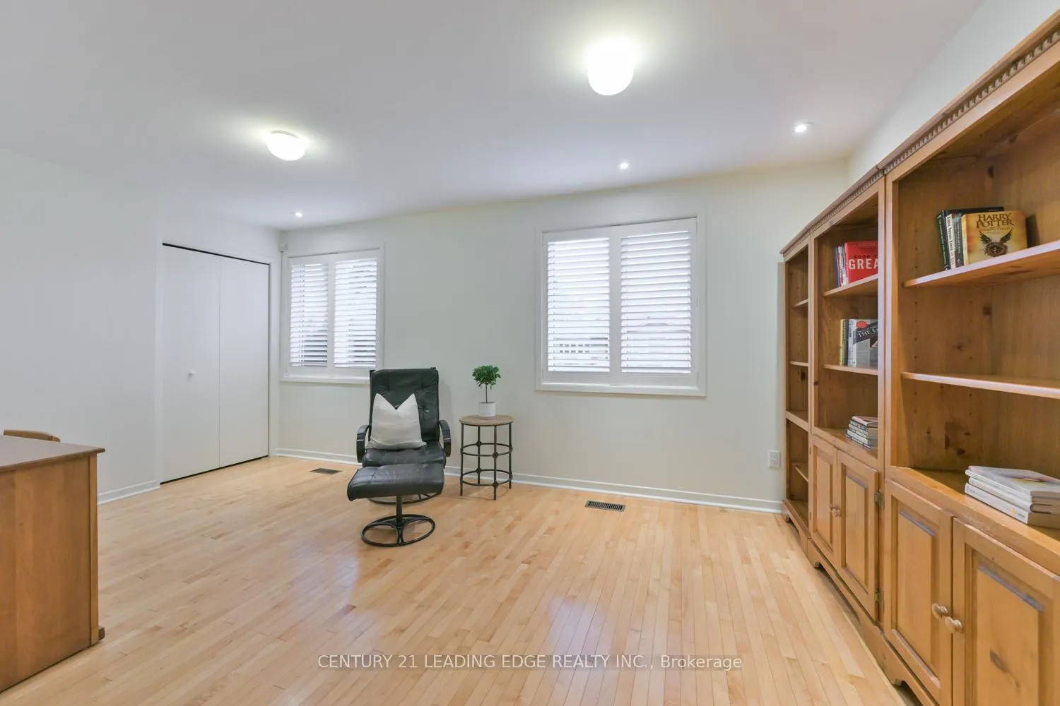 Photo 15 of 188 Krieghoff Avenue, Markham, Unionville — HOMEH
