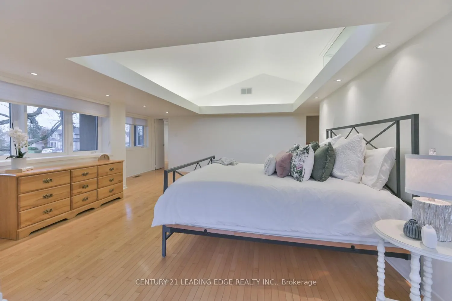 Photo 23 of 188 Krieghoff Avenue, Markham, Unionville — HOMEH