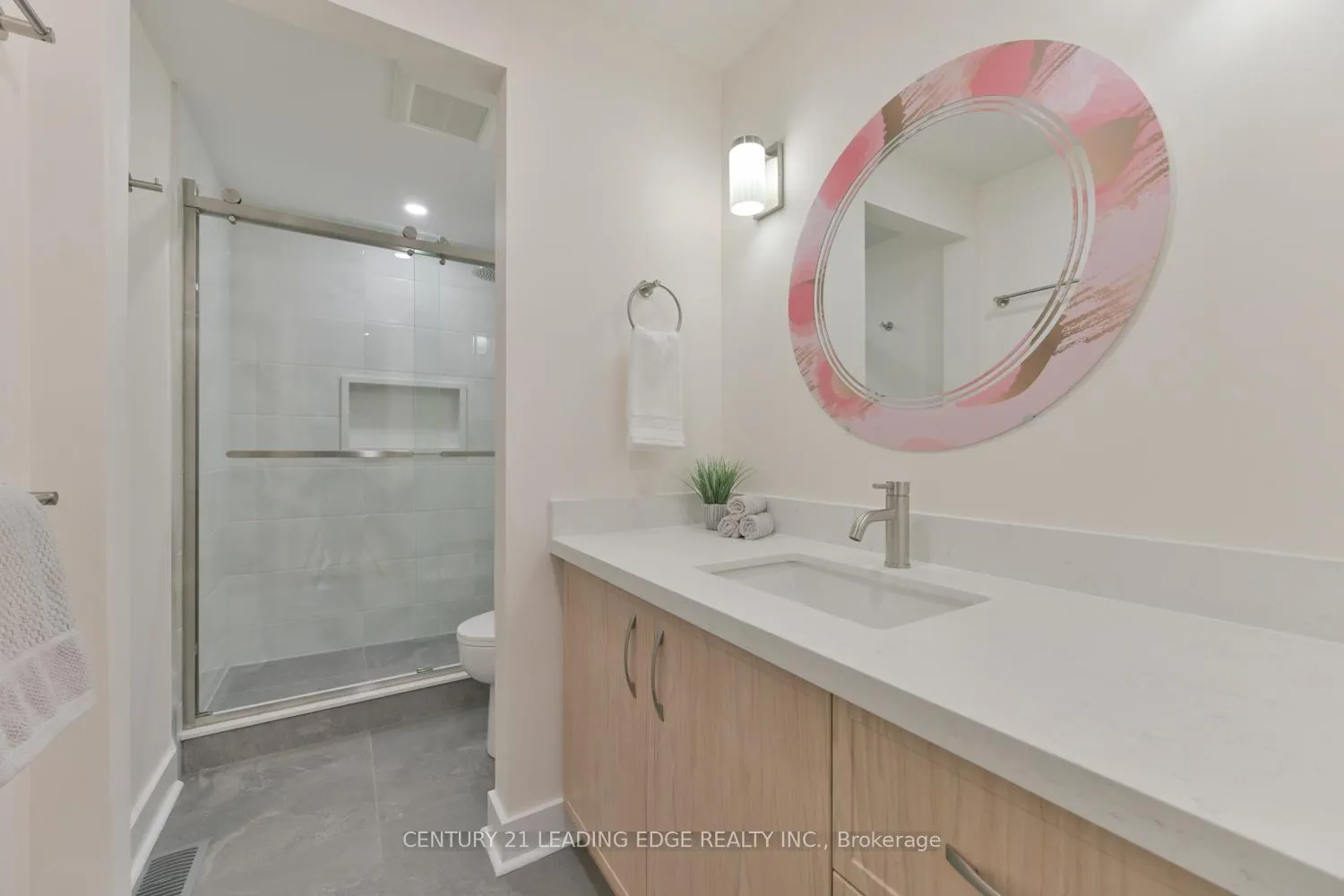 Photo 36 of 188 Krieghoff Avenue, Markham, Unionville — HOMEH