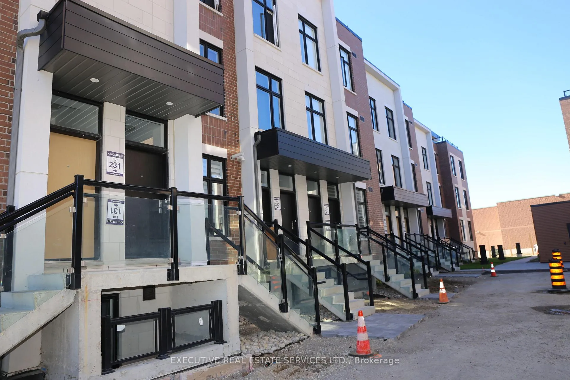Photo 1 of Unit U-231, 9580 Islington Avenue, Vaughan, Sonoma Heights — HOMEH