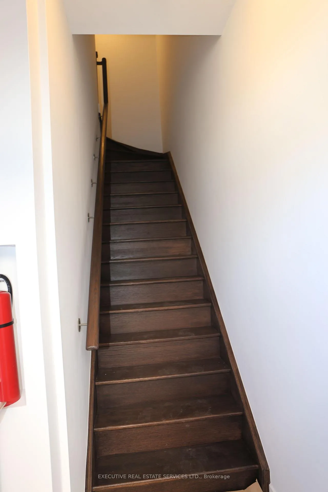 Photo 6 of Unit U-231, 9580 Islington Avenue, Vaughan, Sonoma Heights — HOMEH