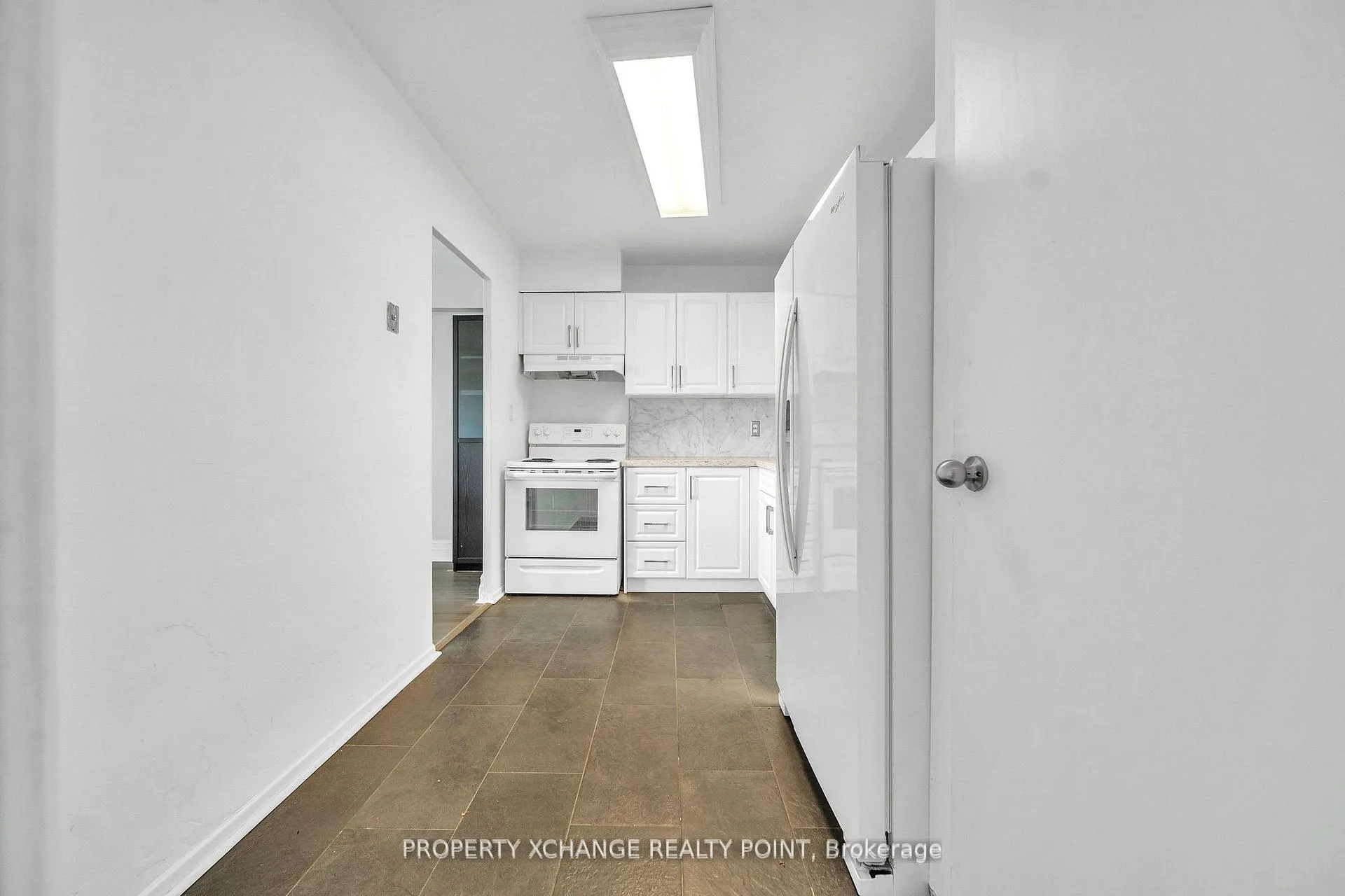 Photo 15 of Unit 1004, 15 Vicora Link Way, Toronto, Flemingdon Park — HOMEH