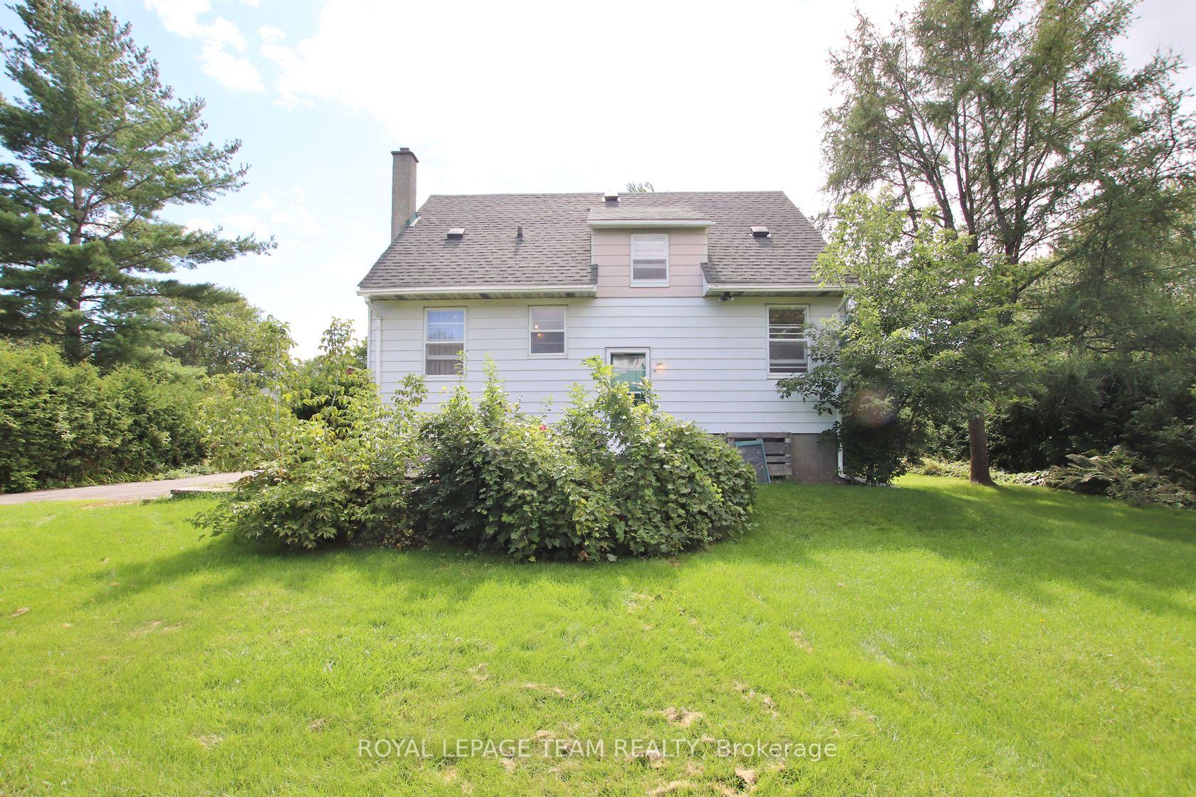 Photo 9 of 115 Rita Avenue, Ottawa, Meadowlands/St. Claire Gardens — HOMEH