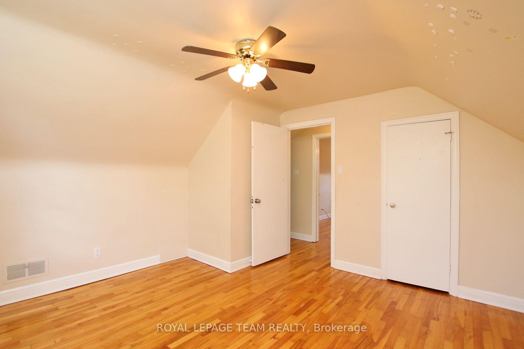 Photo 37 of 115 Rita Avenue, Ottawa, Meadowlands/St. Claire Gardens — HOMEH