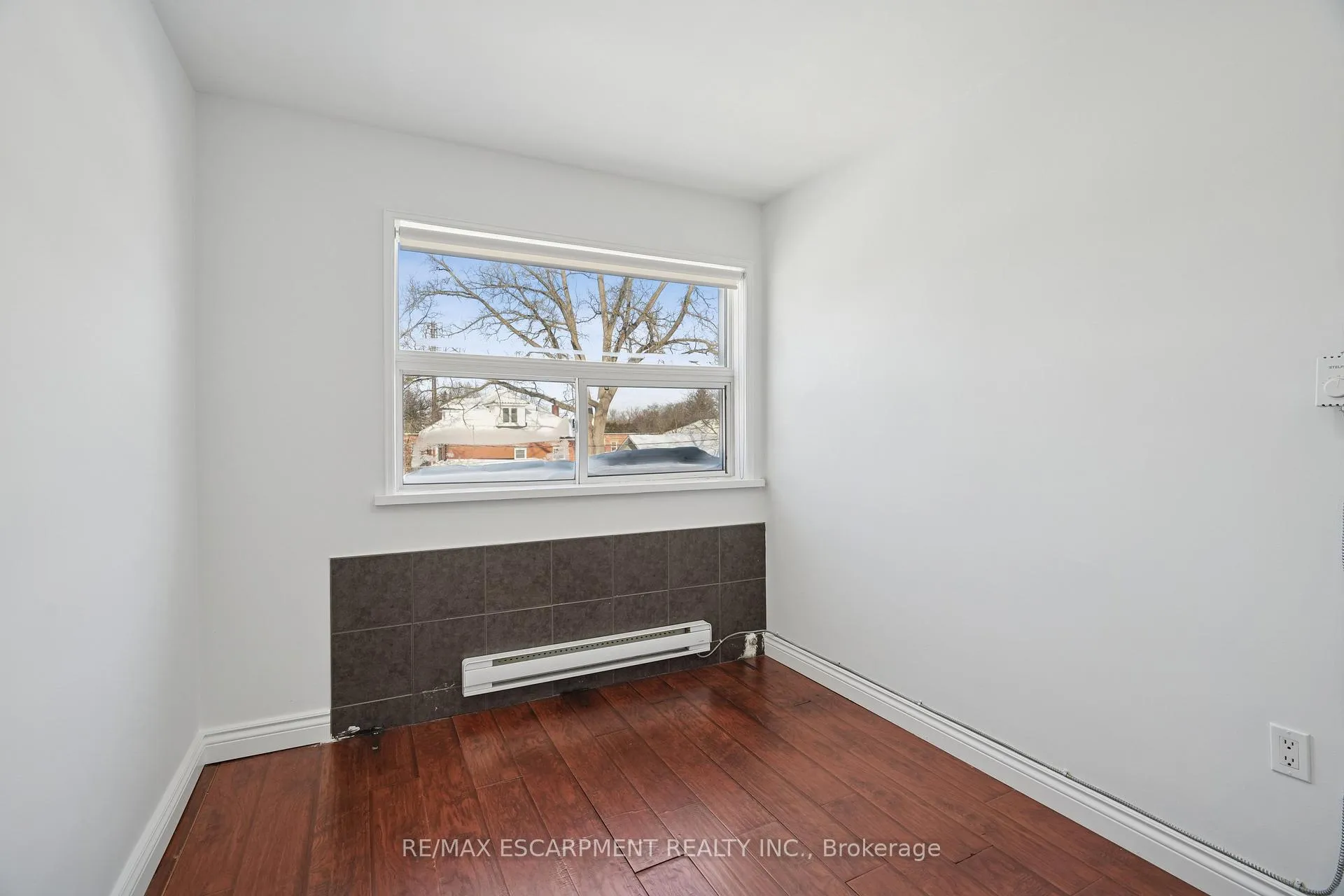Photo 14 of Unit #4, 1 Elgin Street N, Halton Hills, Acton — HOMEH