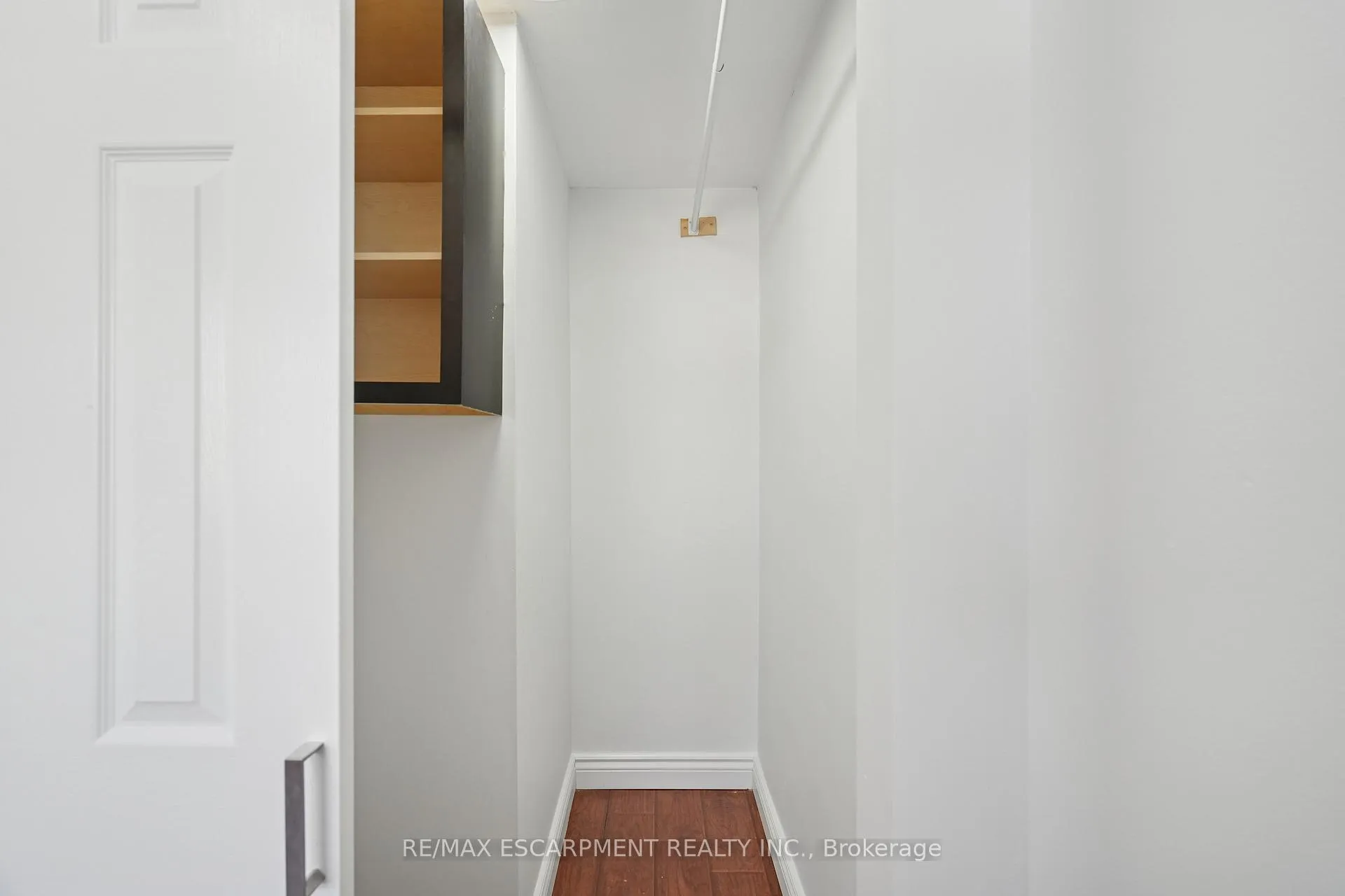 Photo 15 of Unit #4, 1 Elgin Street N, Halton Hills, Acton — HOMEH