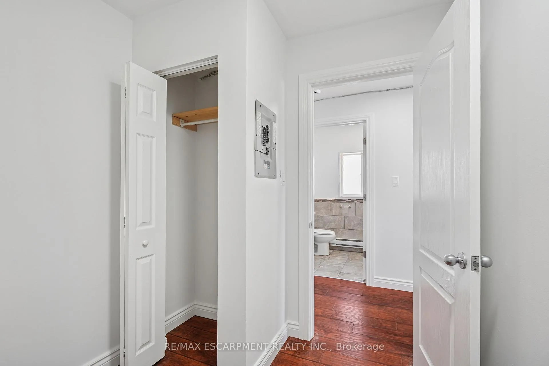 Photo 24 of Unit #4, 1 Elgin Street N, Halton Hills, Acton — HOMEH