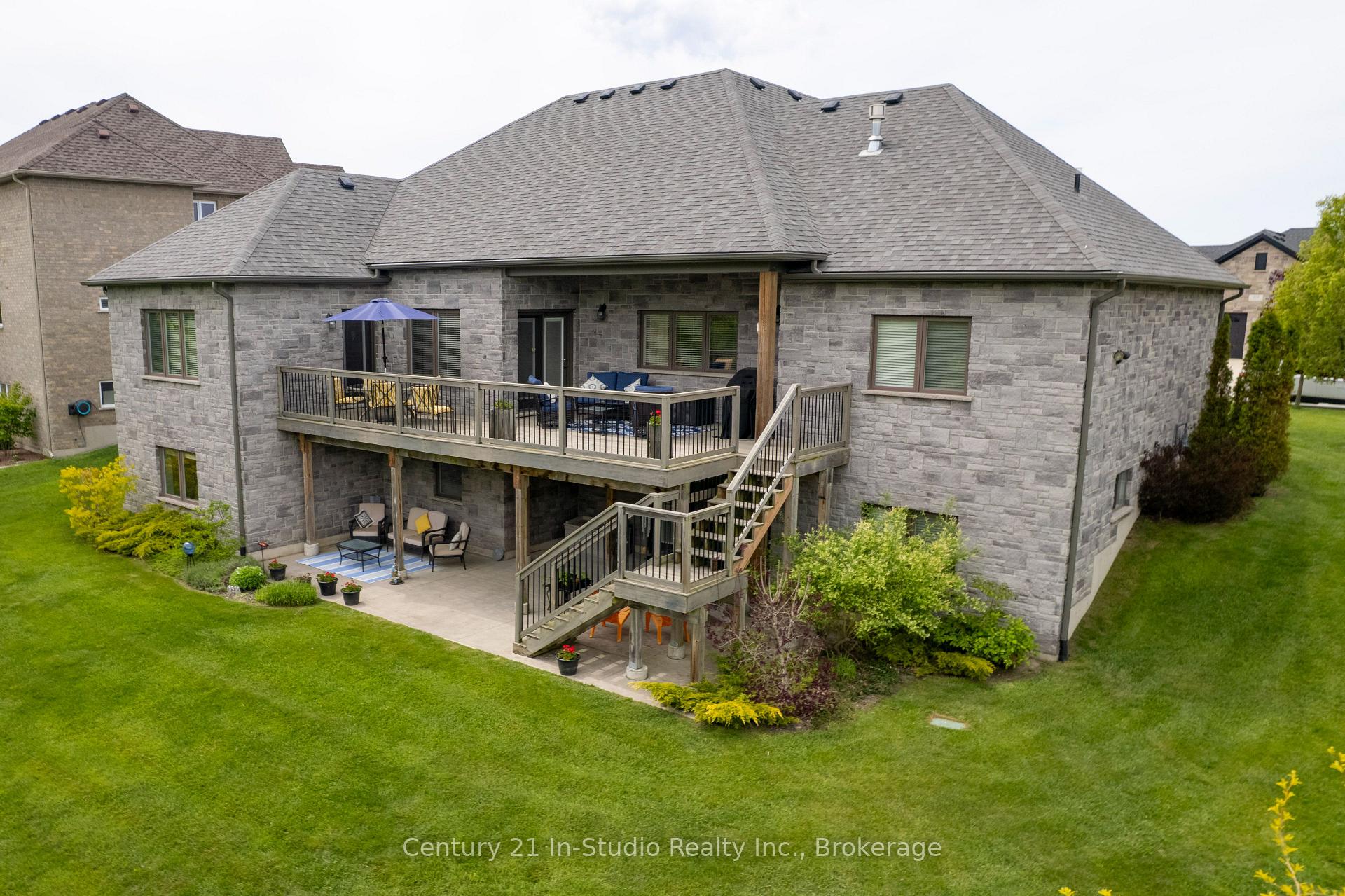Photo 2 of 417 McCullough Crescent, Kincardine — HOMEH
