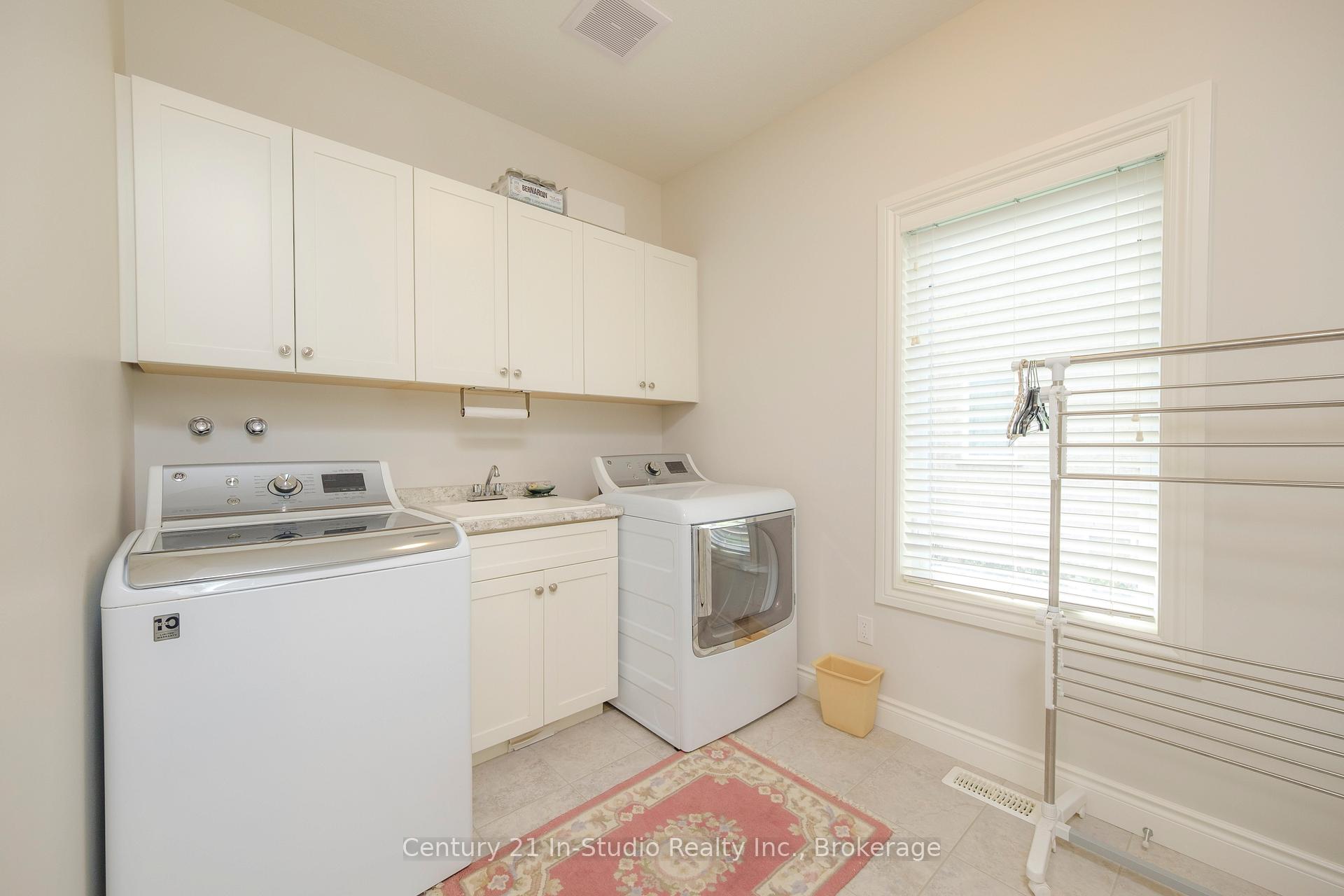 Photo 23 of 417 McCullough Crescent, Kincardine — HOMEH