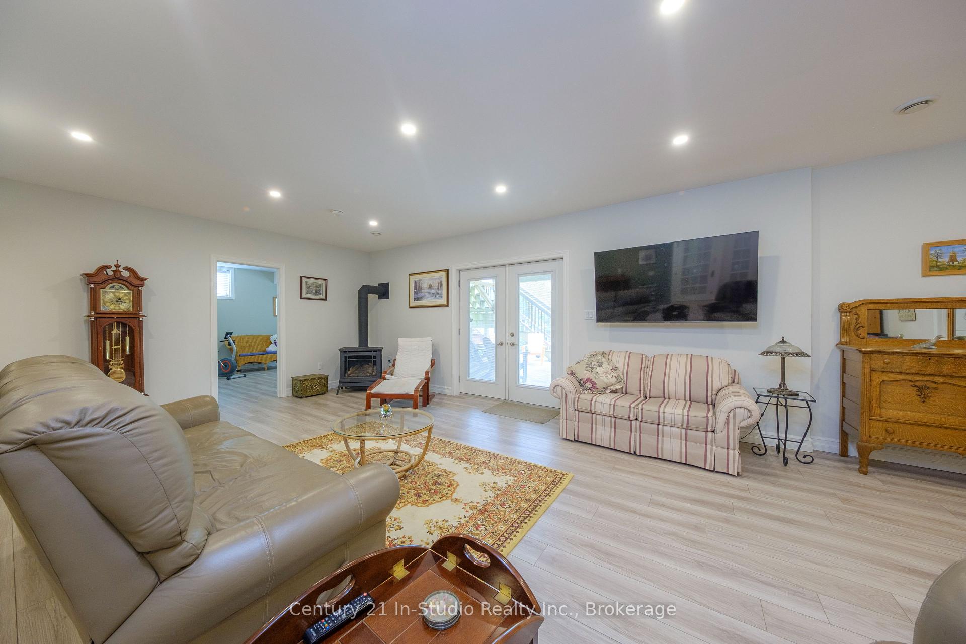 Photo 27 of 417 McCullough Crescent, Kincardine — HOMEH