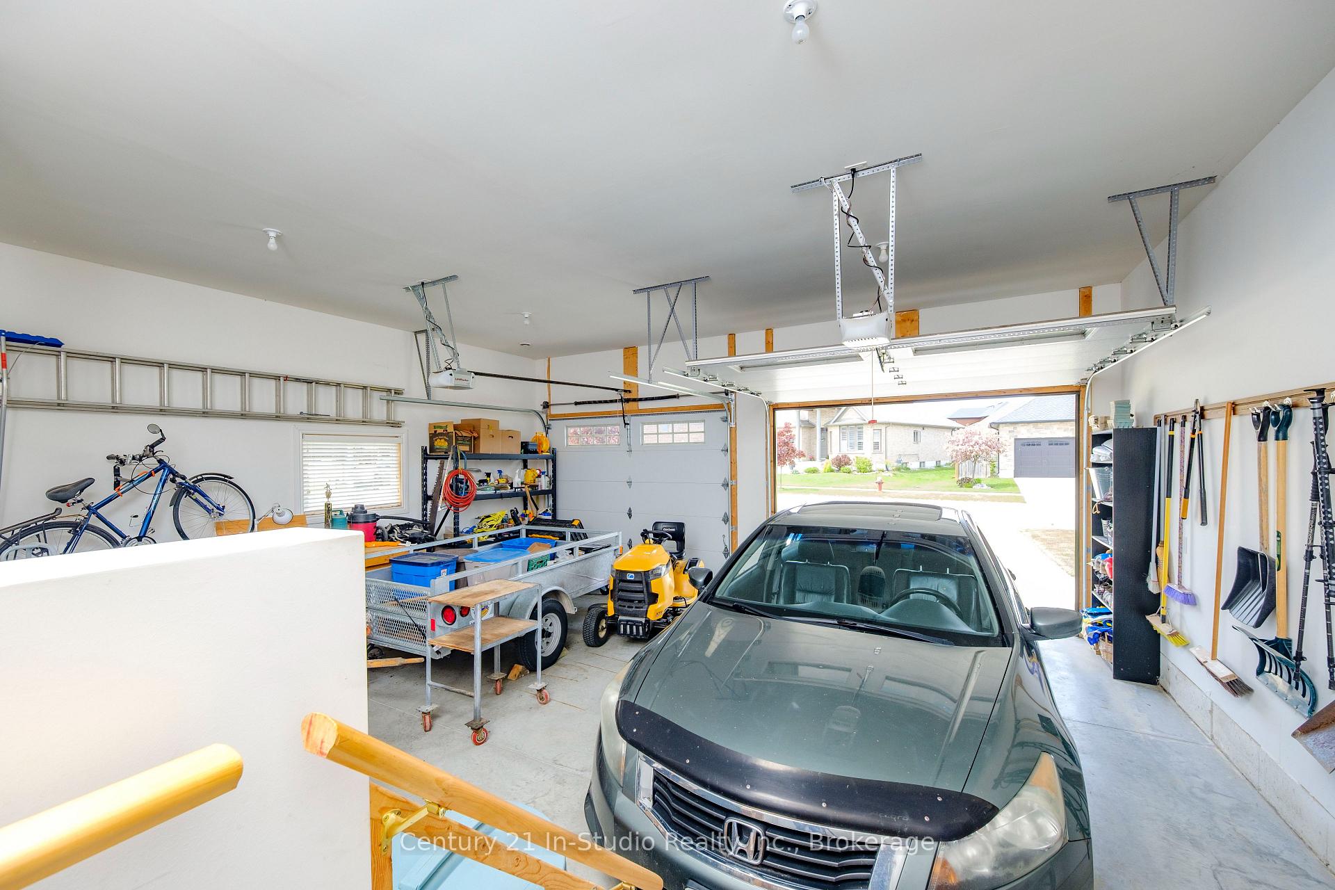 Photo 39 of 417 McCullough Crescent, Kincardine — HOMEH