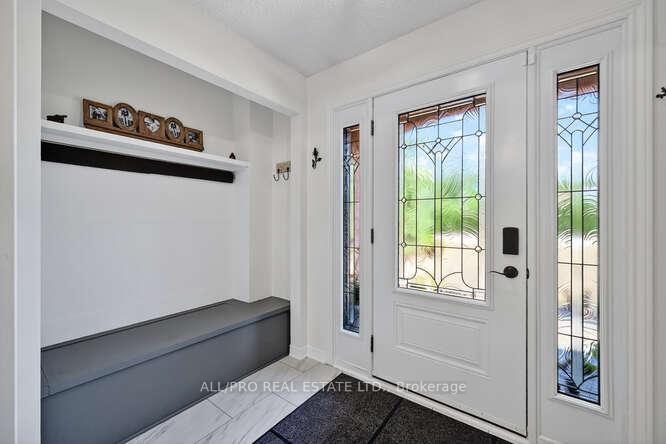 Photo 5 of 1144 Rideau Bend Crescent, Ottawa, Manotick East to Manotick Station — HOMEH