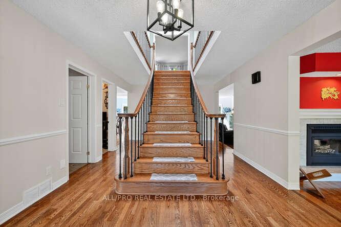 Photo 6 of 1144 Rideau Bend Crescent, Ottawa, Manotick East to Manotick Station — HOMEH