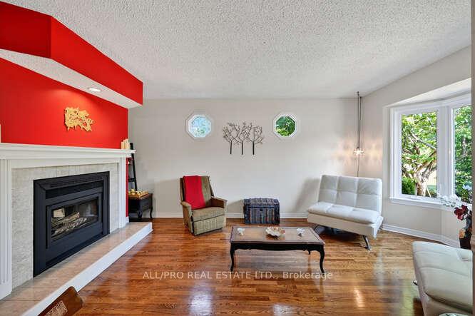 Photo 7 of 1144 Rideau Bend Crescent, Ottawa, Manotick East to Manotick Station — HOMEH