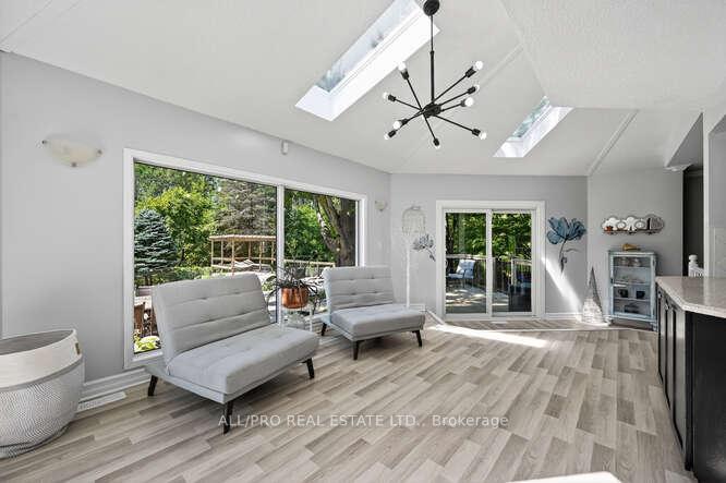 Photo 16 of 1144 Rideau Bend Crescent, Ottawa, Manotick East to Manotick Station — HOMEH