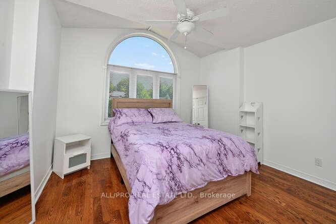 Photo 24 of 1144 Rideau Bend Crescent, Ottawa, Manotick East to Manotick Station — HOMEH